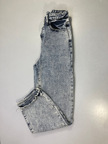 Jean bleu délavé effet neige, taille haute, moins cher chez Petit Kiwi