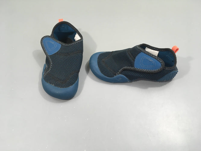 Chaussures de gym bleu foncé, moins cher chez Petit Kiwi