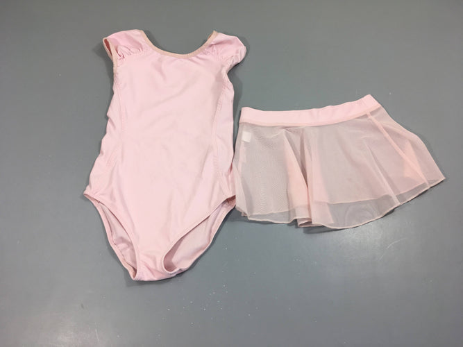 Maillot de danse rose pâle  + Jupette, moins cher chez Petit Kiwi