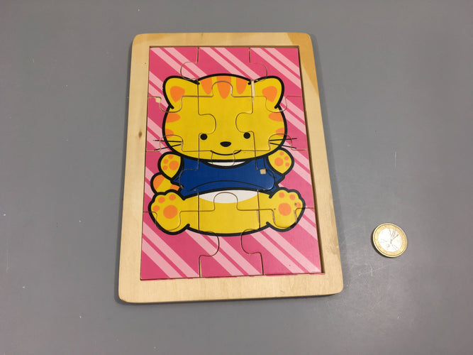 Planche puzzle chat, moins cher chez Petit Kiwi