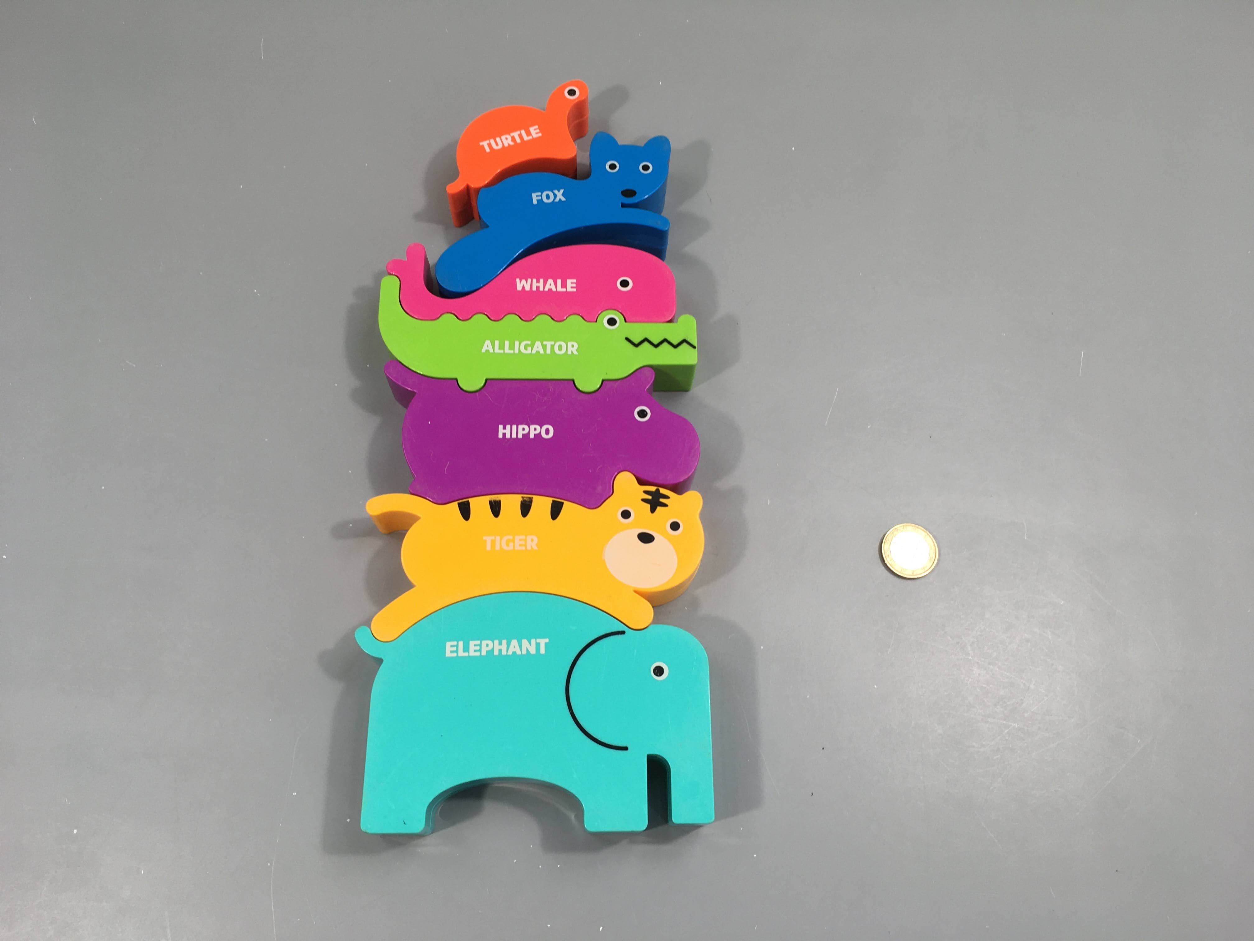 Animaux en plastique à empiller