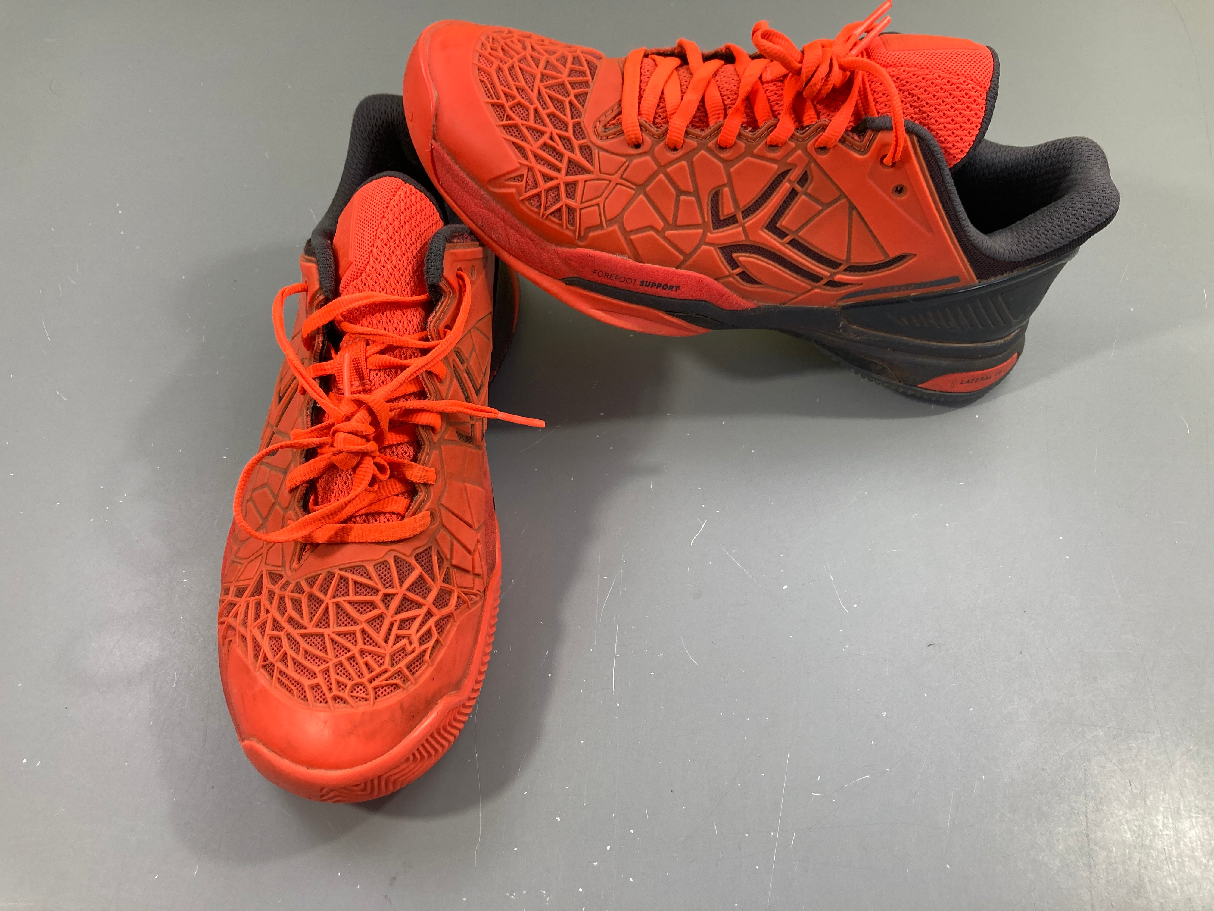 Baskets tennis orange/gris foncé, terre battue, Artengo Strong Pro Clay, 40