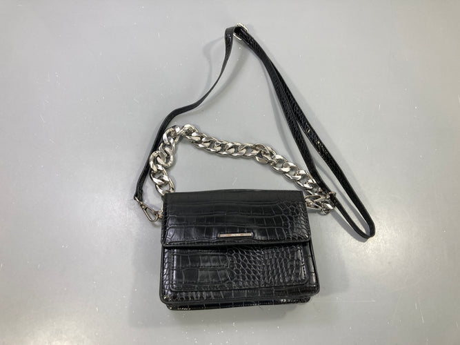 Sac bandoulière noir effet croco, anse chaîne argentée, moins cher chez Petit Kiwi