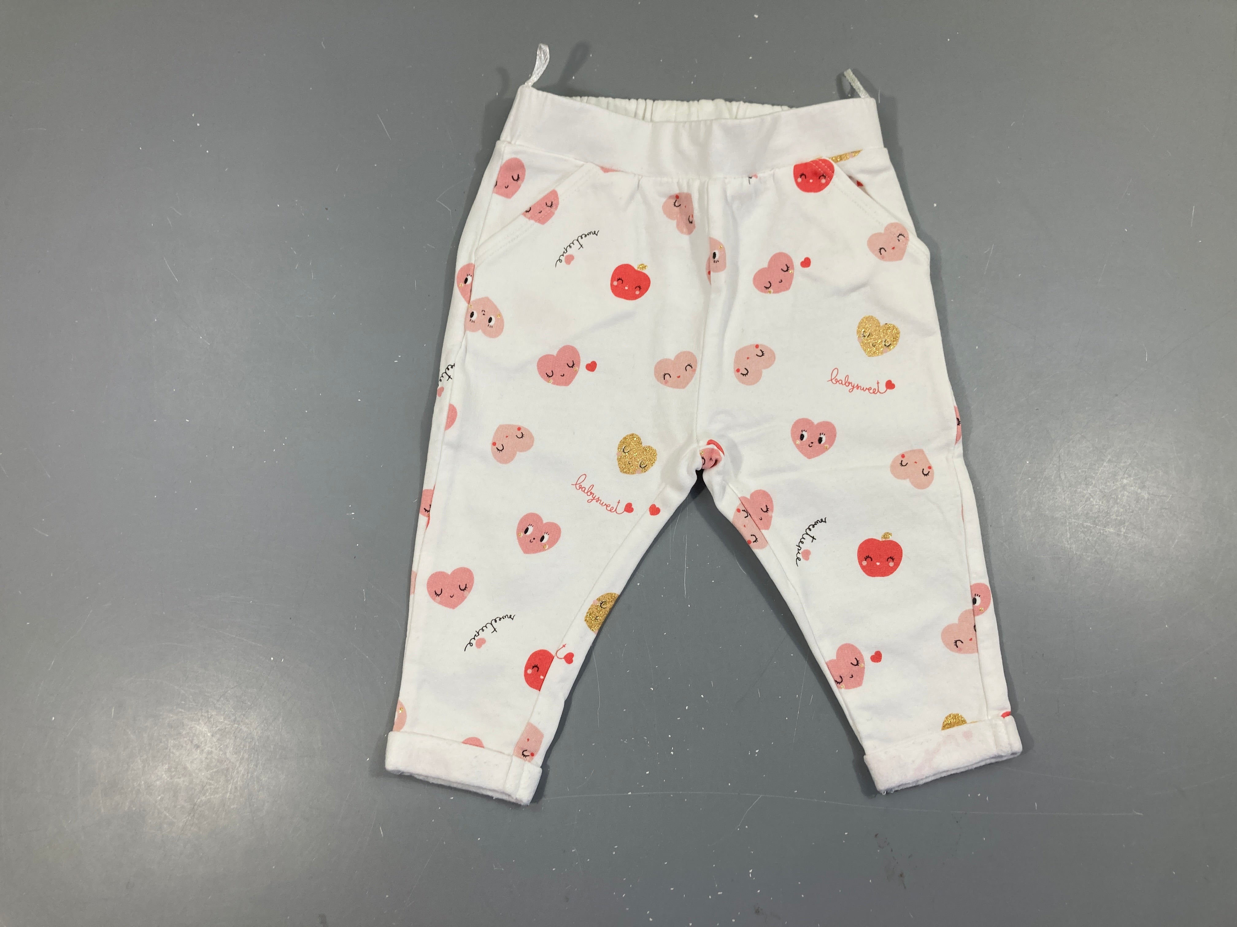 Pantalon molleton blanc coeurs