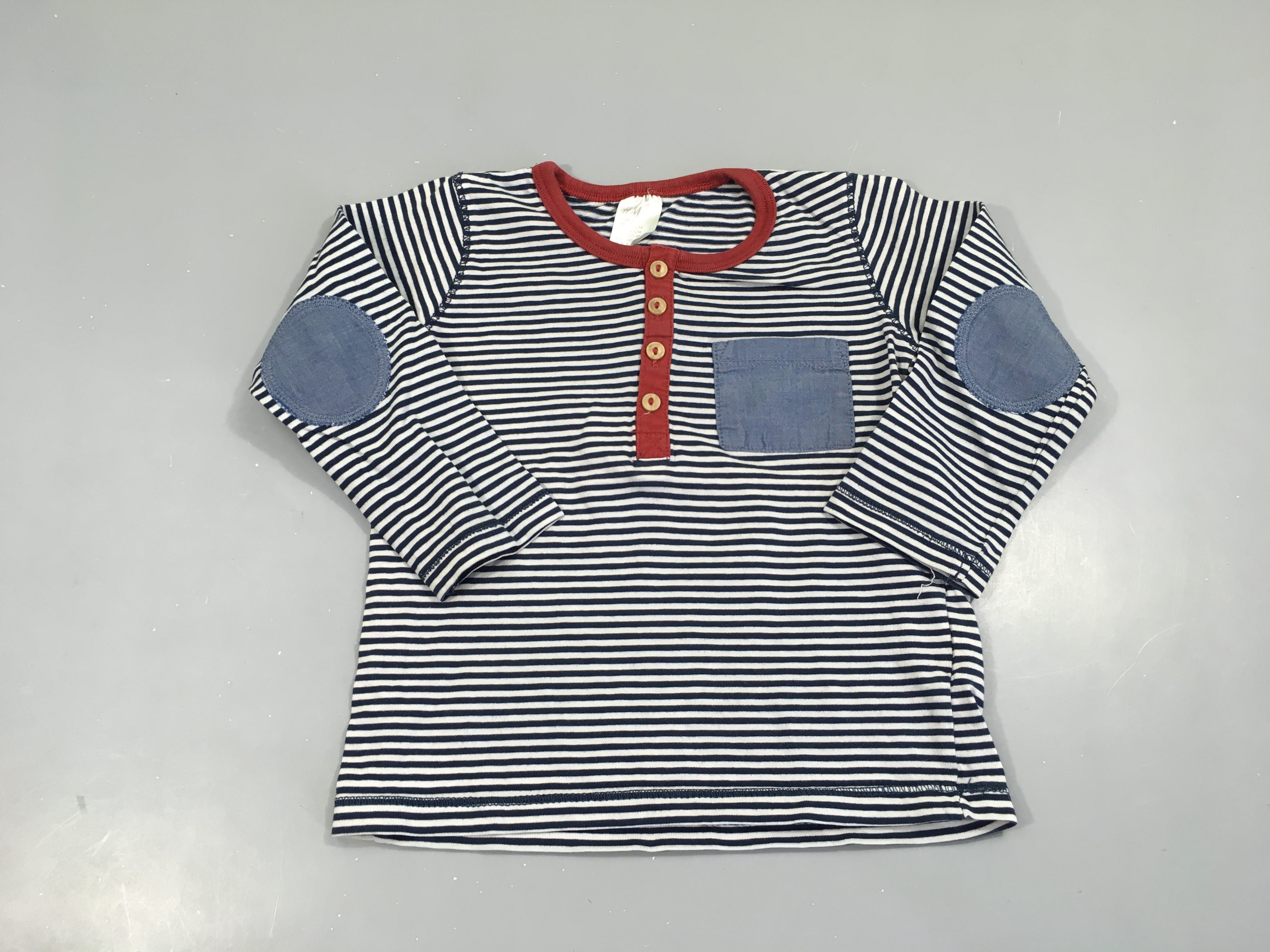 T-shirt m.l blanc rayé bleu foncé bordeau col boutons