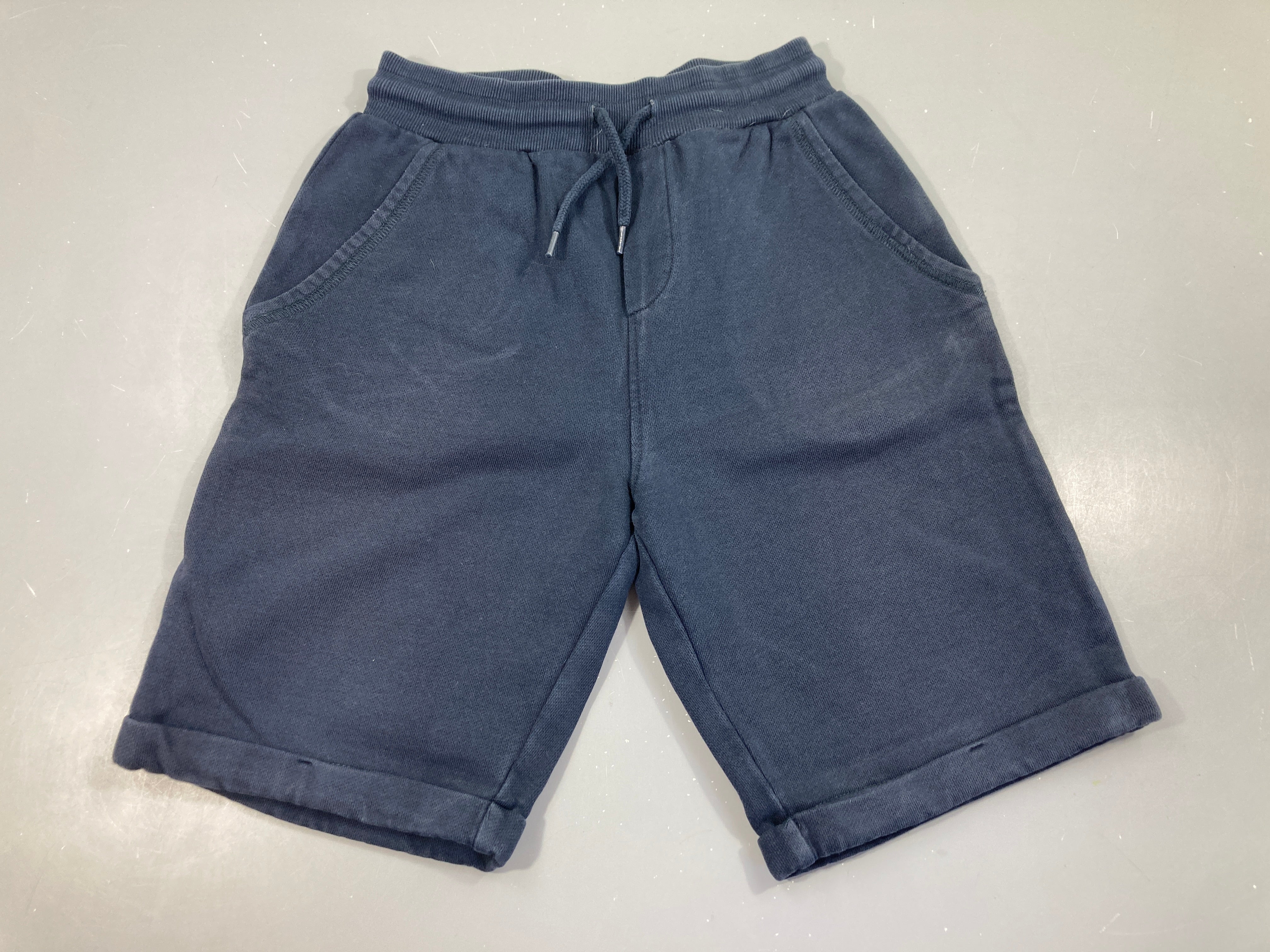 Bermuda molleton bleu marine à revers