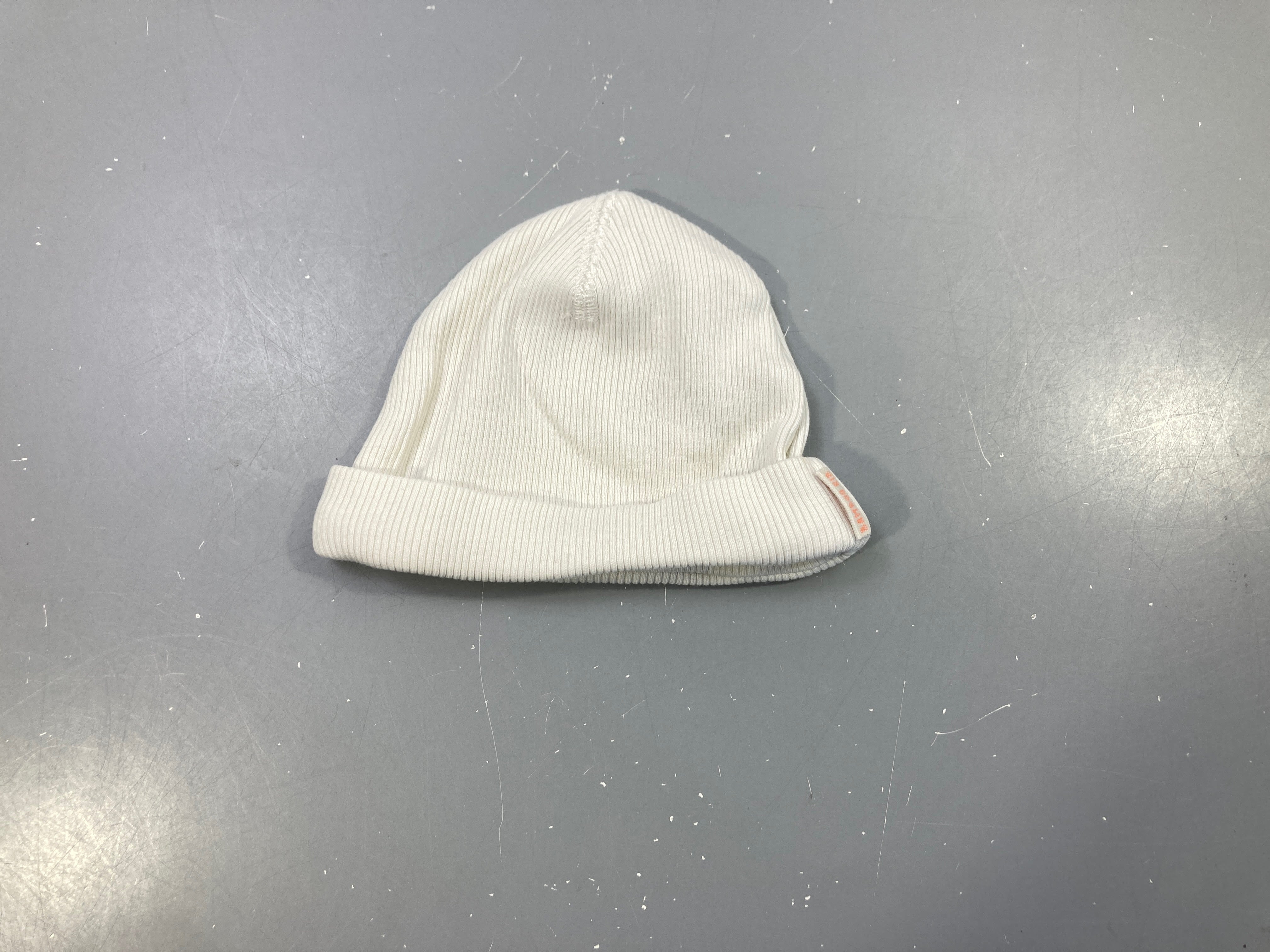 Bonnet nourisson  blanc côtelé