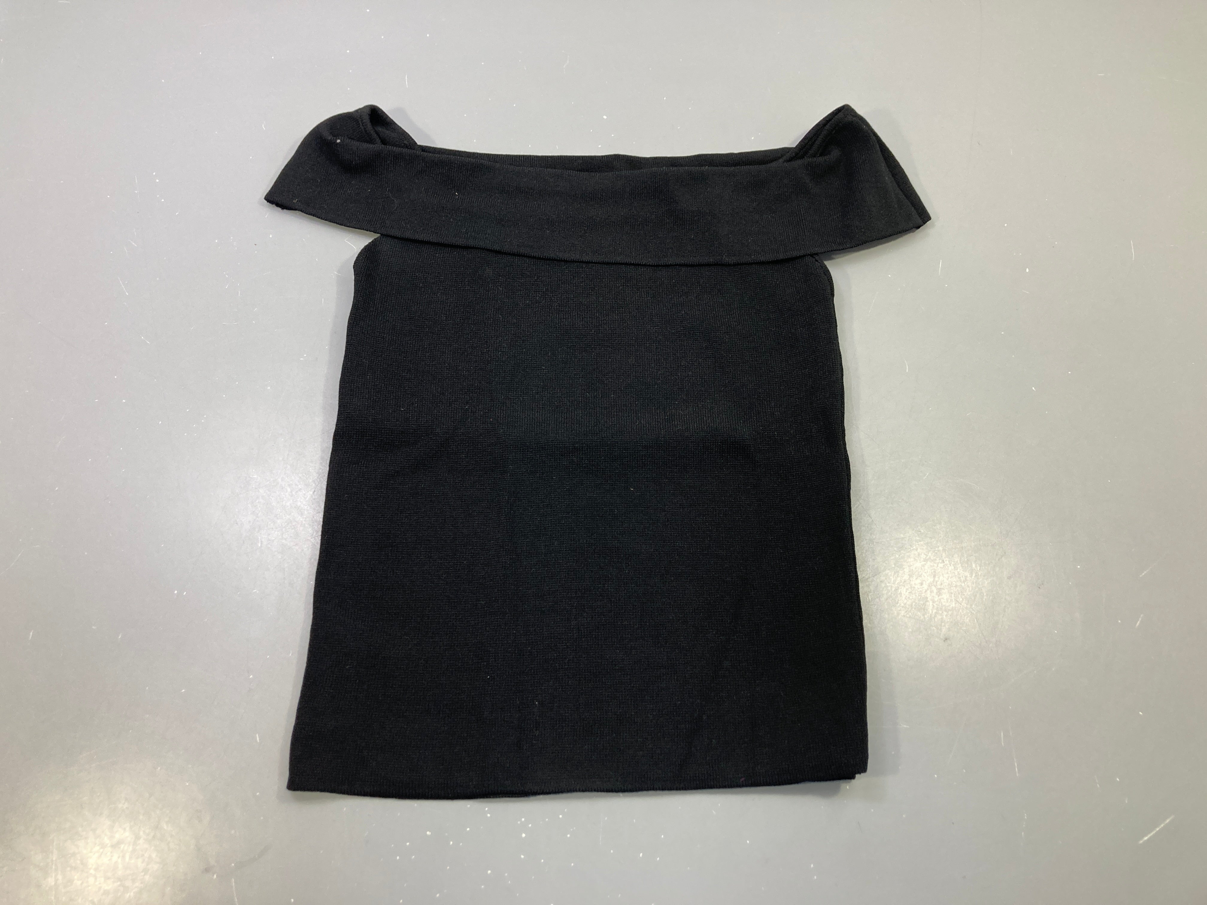Blouse noir côtelé col bardot