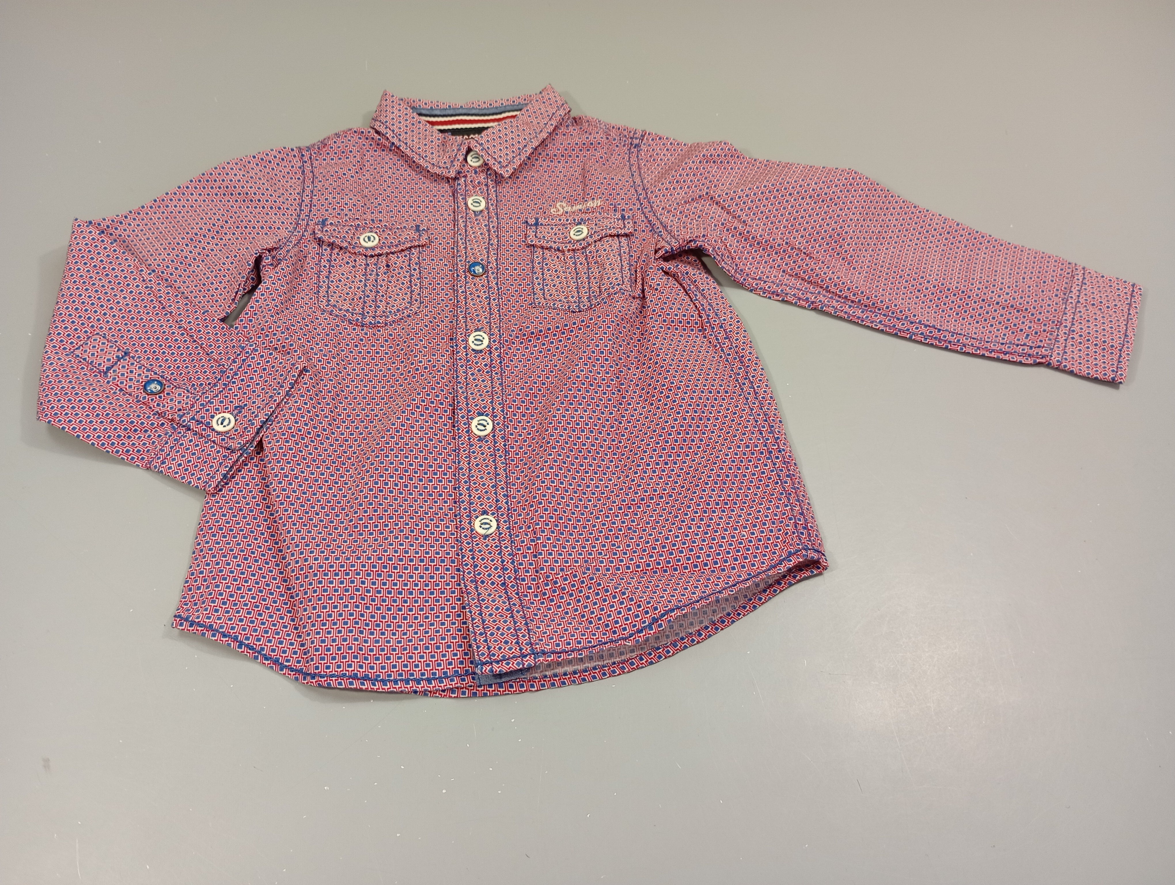 Chemise m.l rouge à motifs bleus