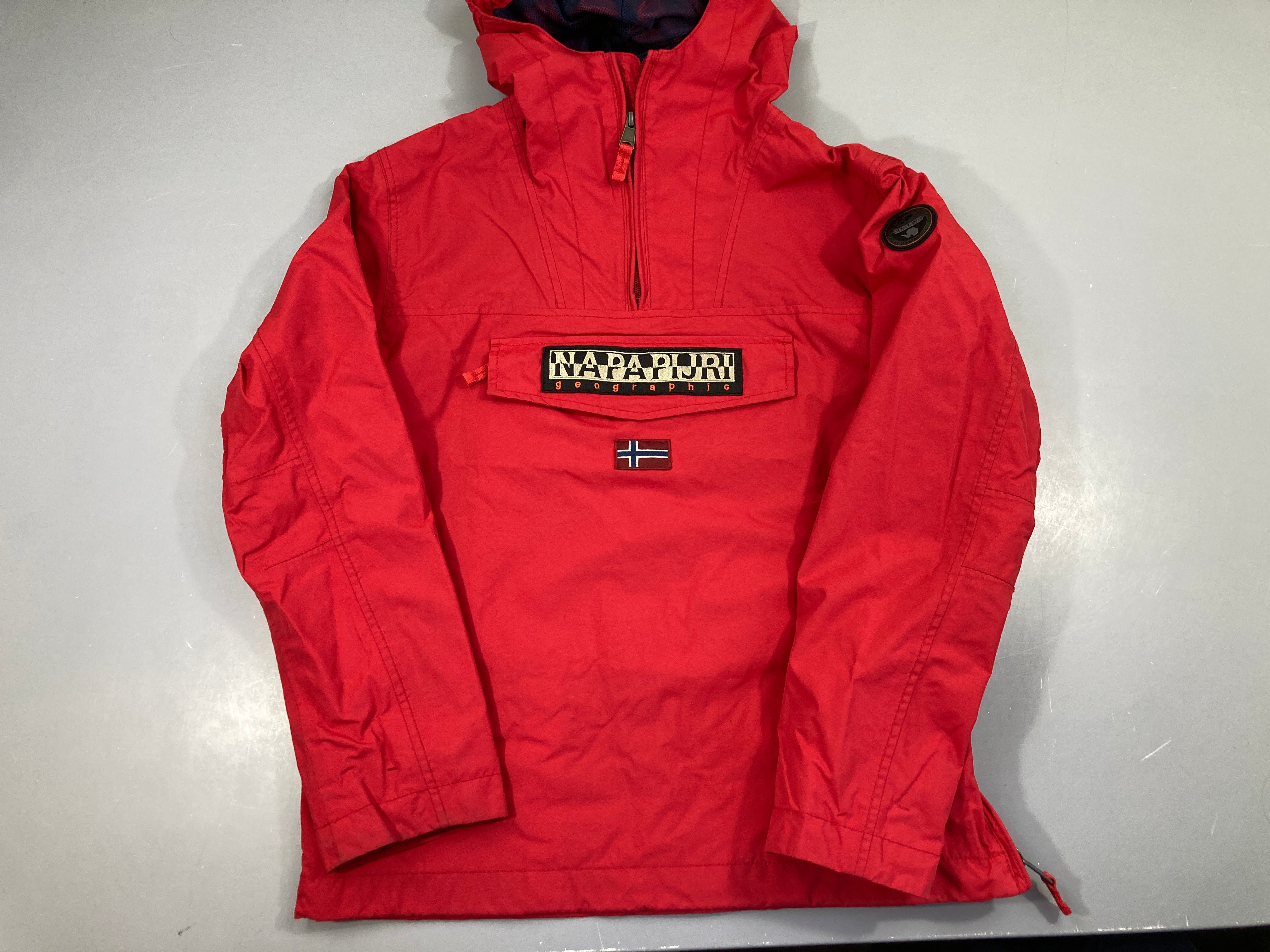 Veste légère à enfiler rouge à capuche Napapijri