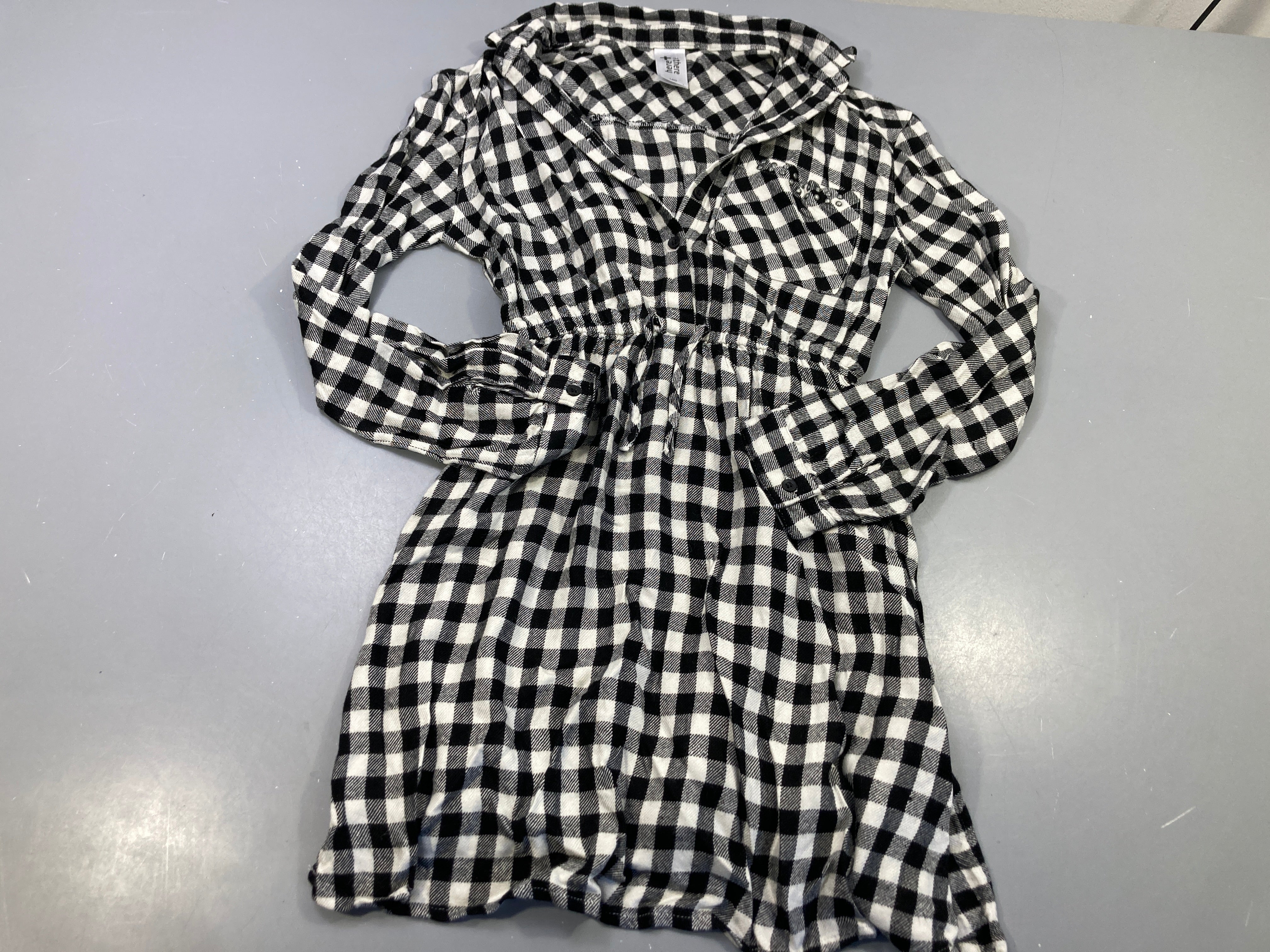 Robe m.l à carreaux noir et blanc