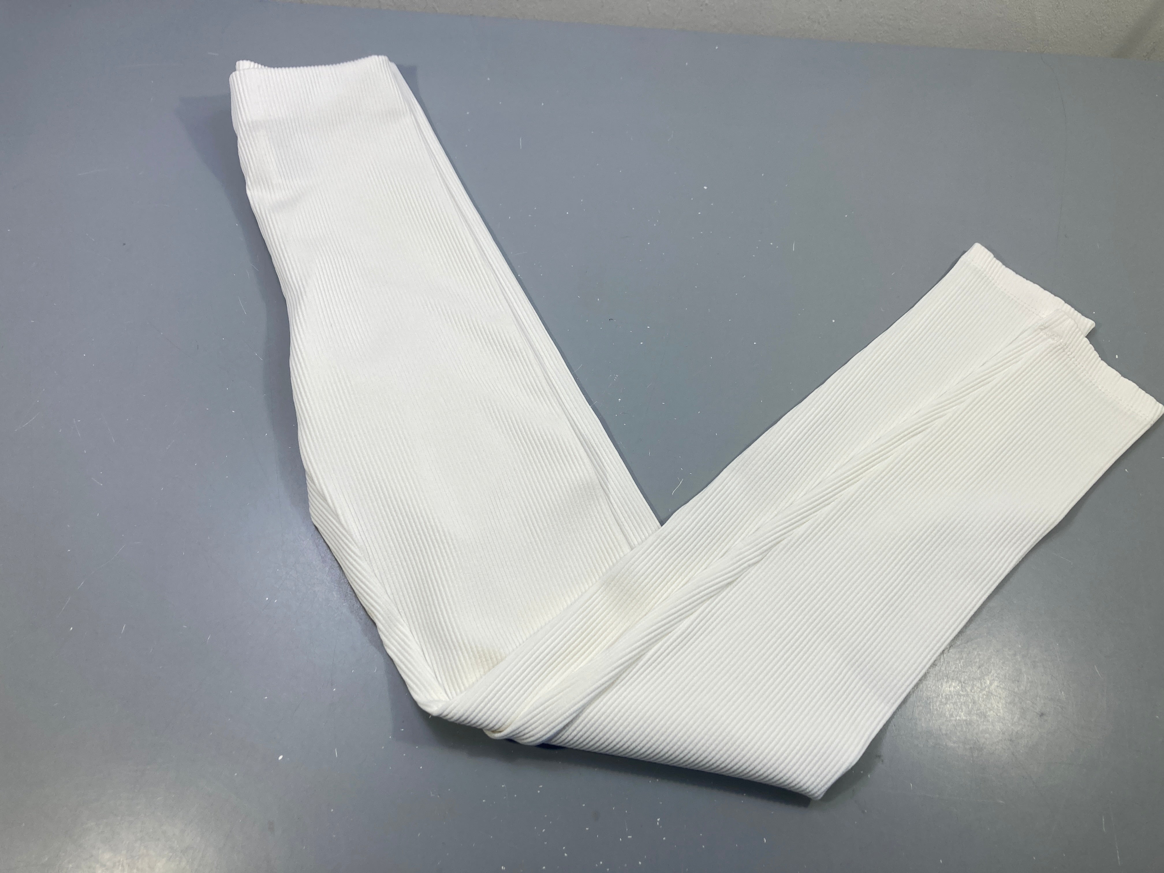 Legging blanc côtelé