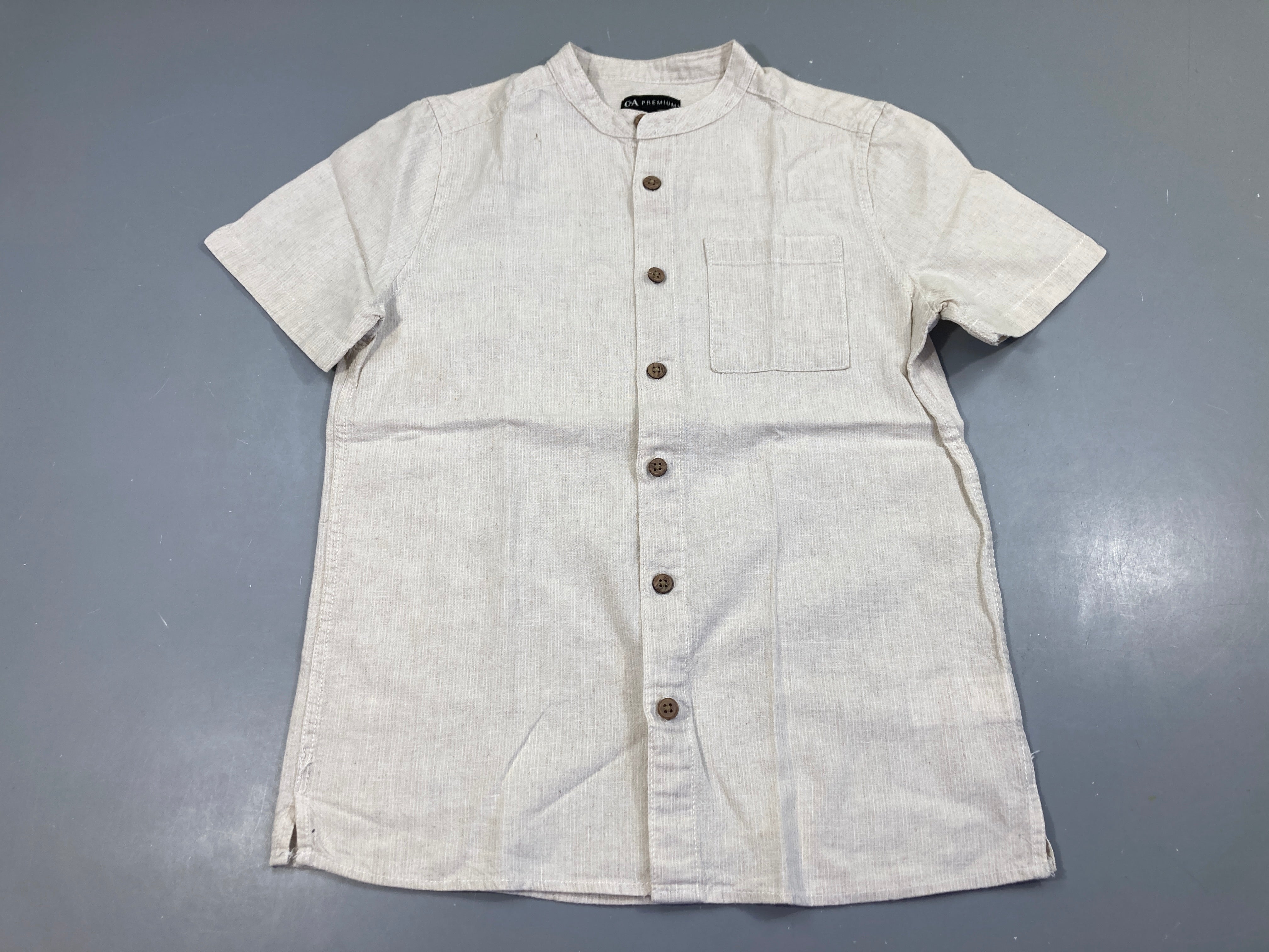 Chemise m.c beige col mao, 55% lin
