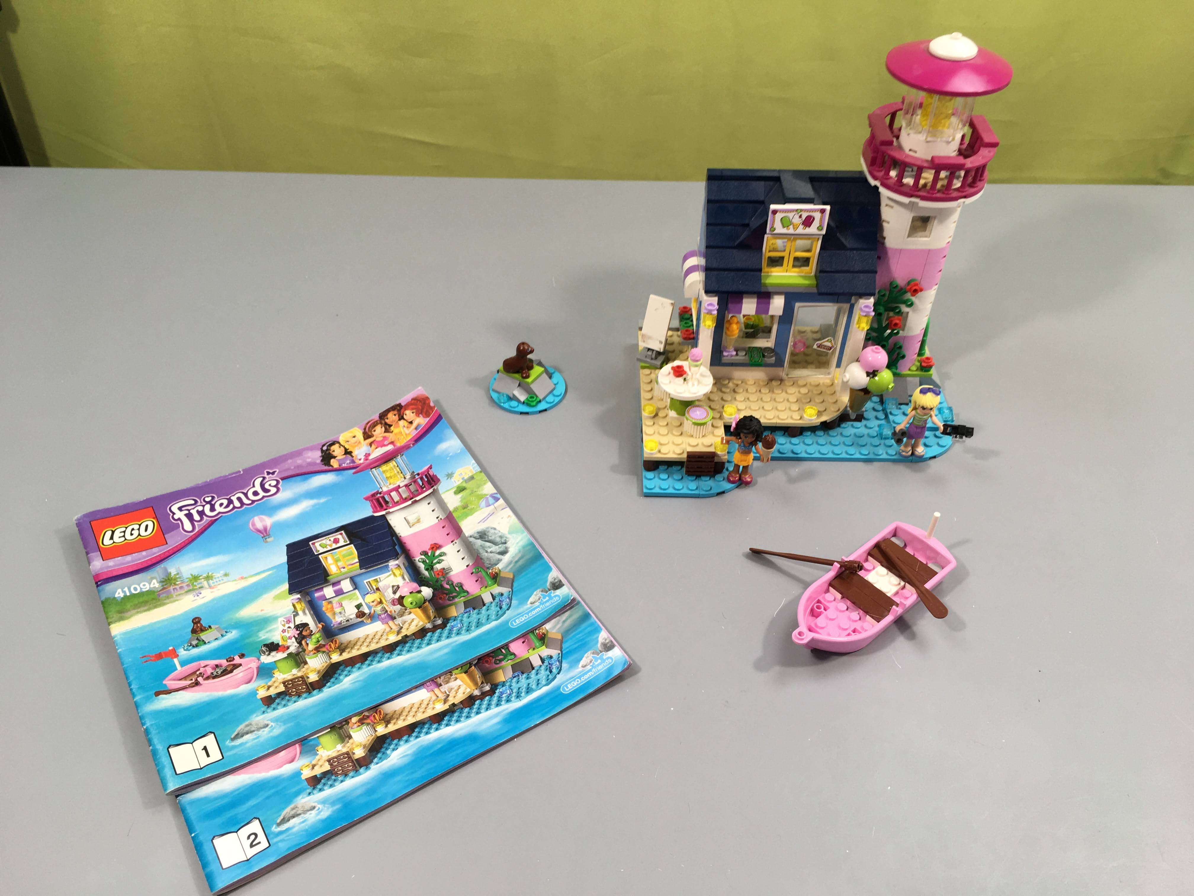 Lego friends 41094 le phare d'Heartlake City, manque quelques pièces, tel que sur la photo