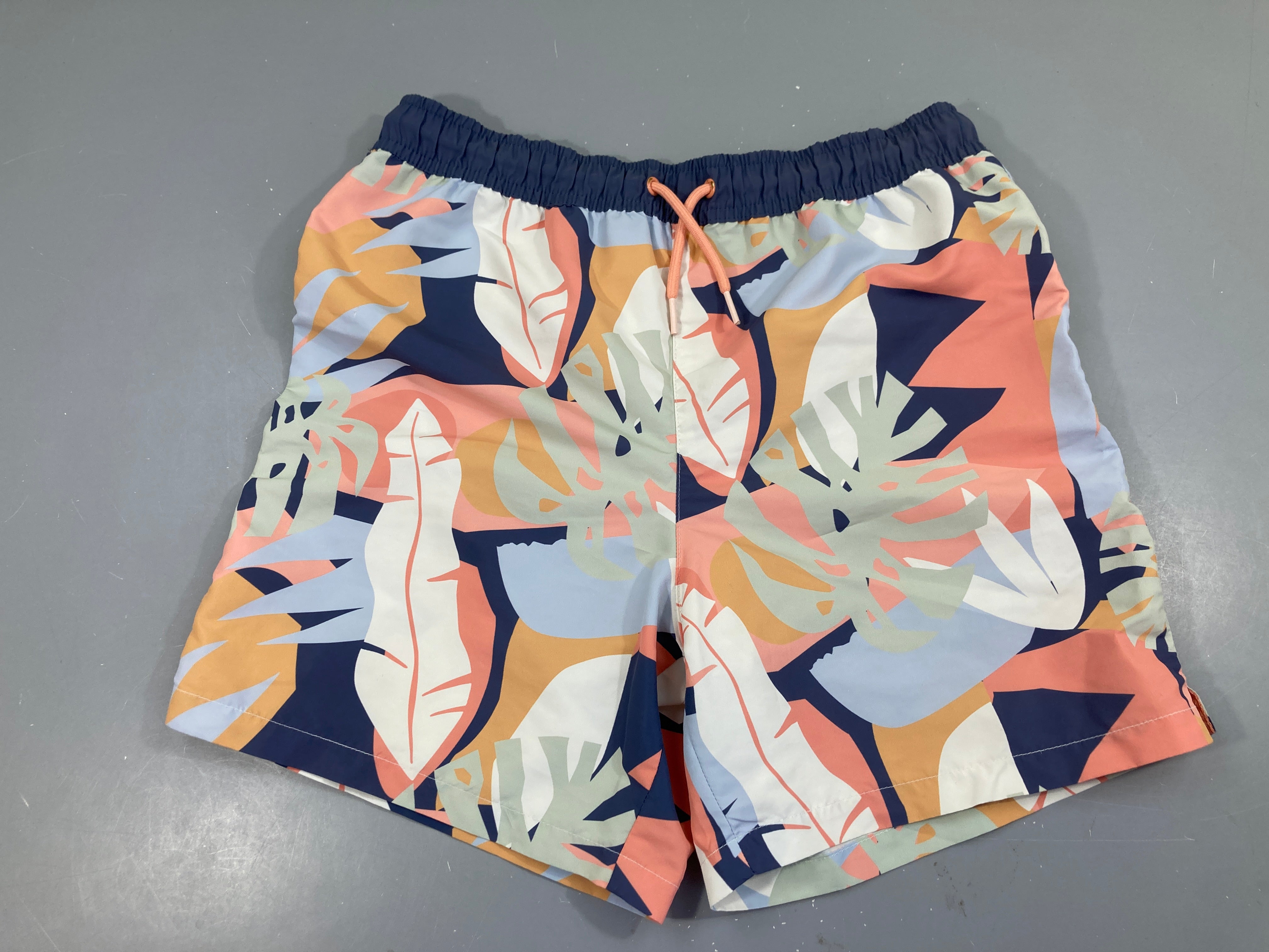 Maillot short feuillage multicolore