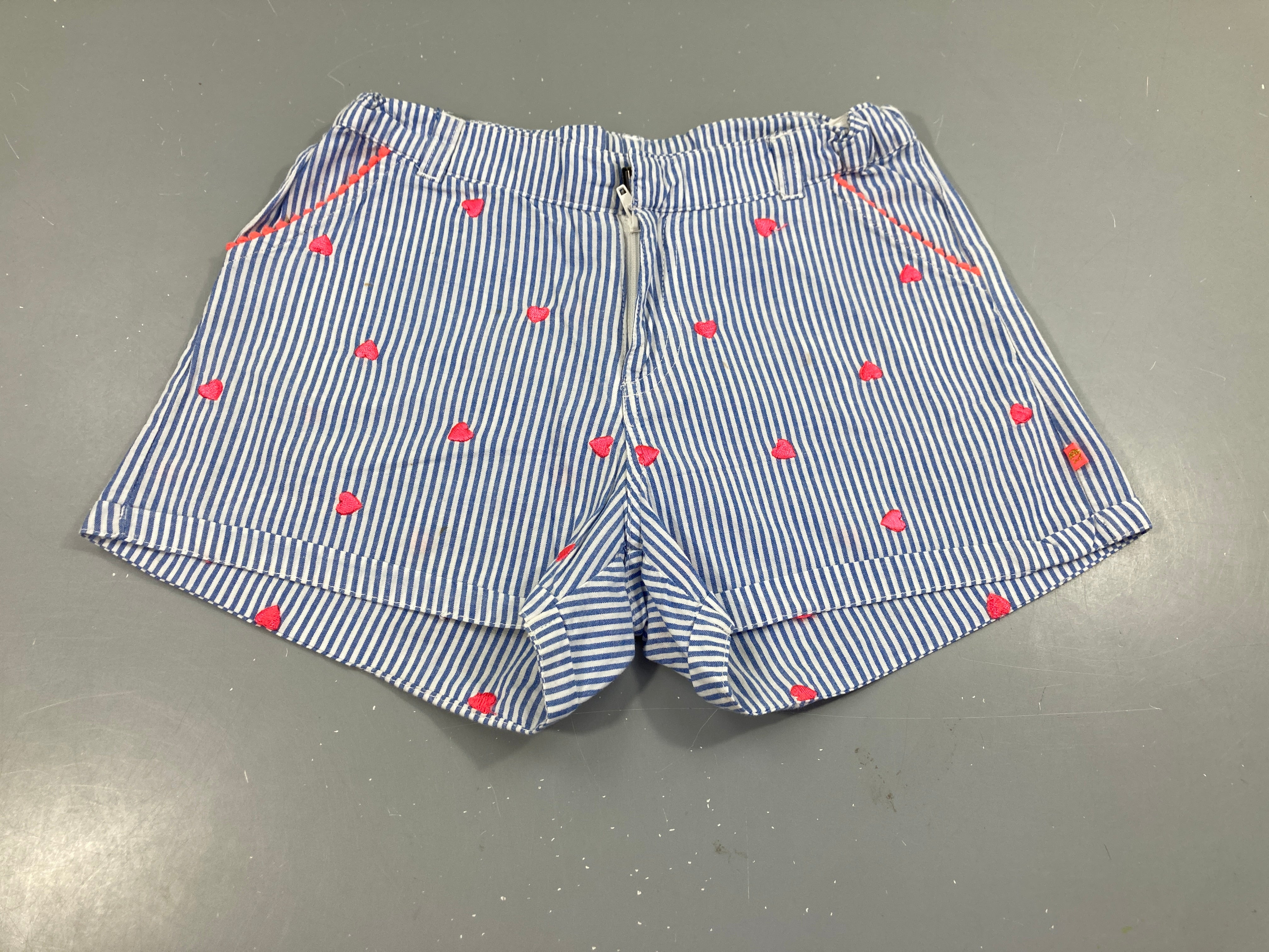 Short coton rayé blanc/bleu coeurs à revers