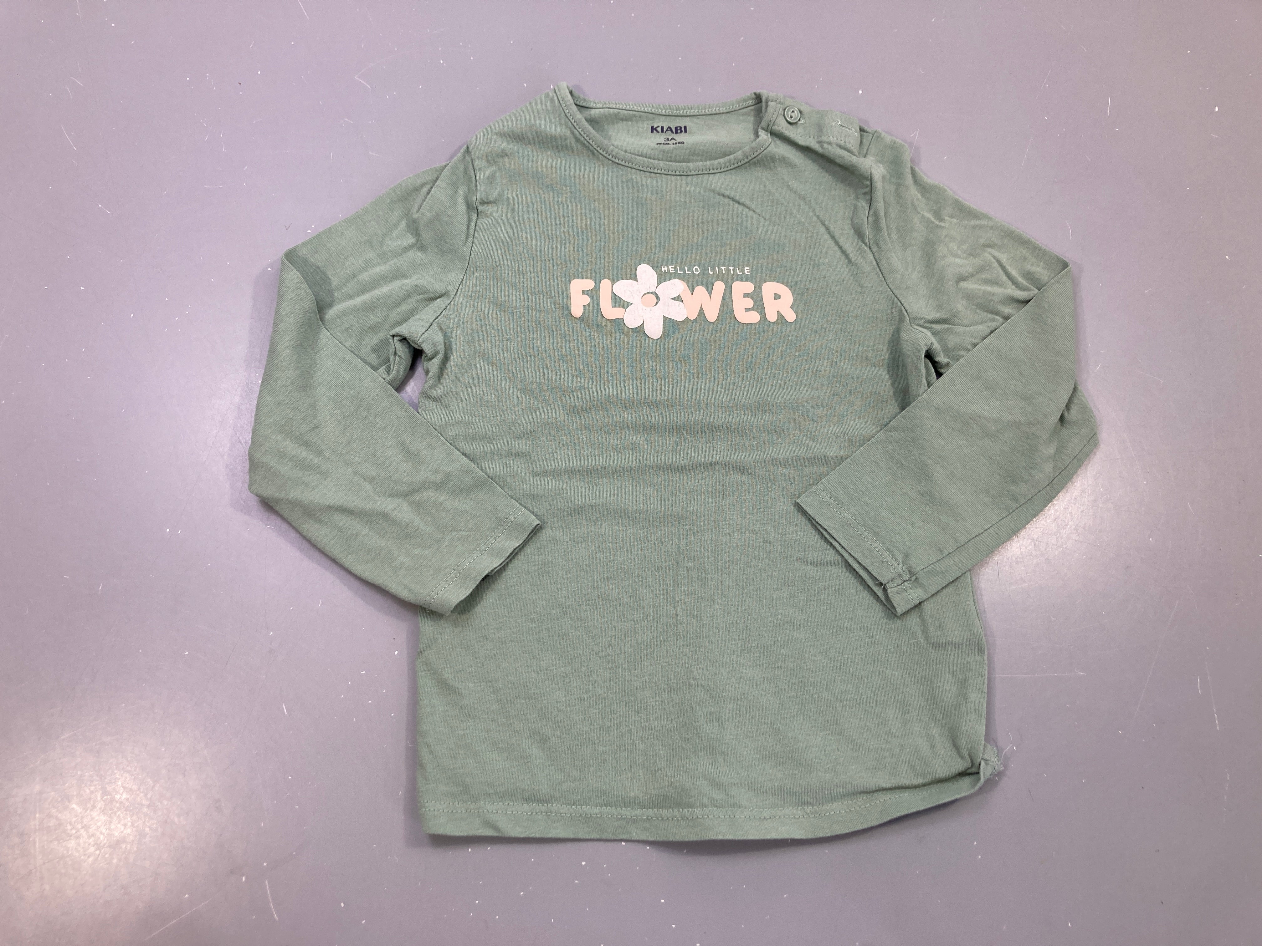 T-shirt m.l vert sauge « Hello little flower »