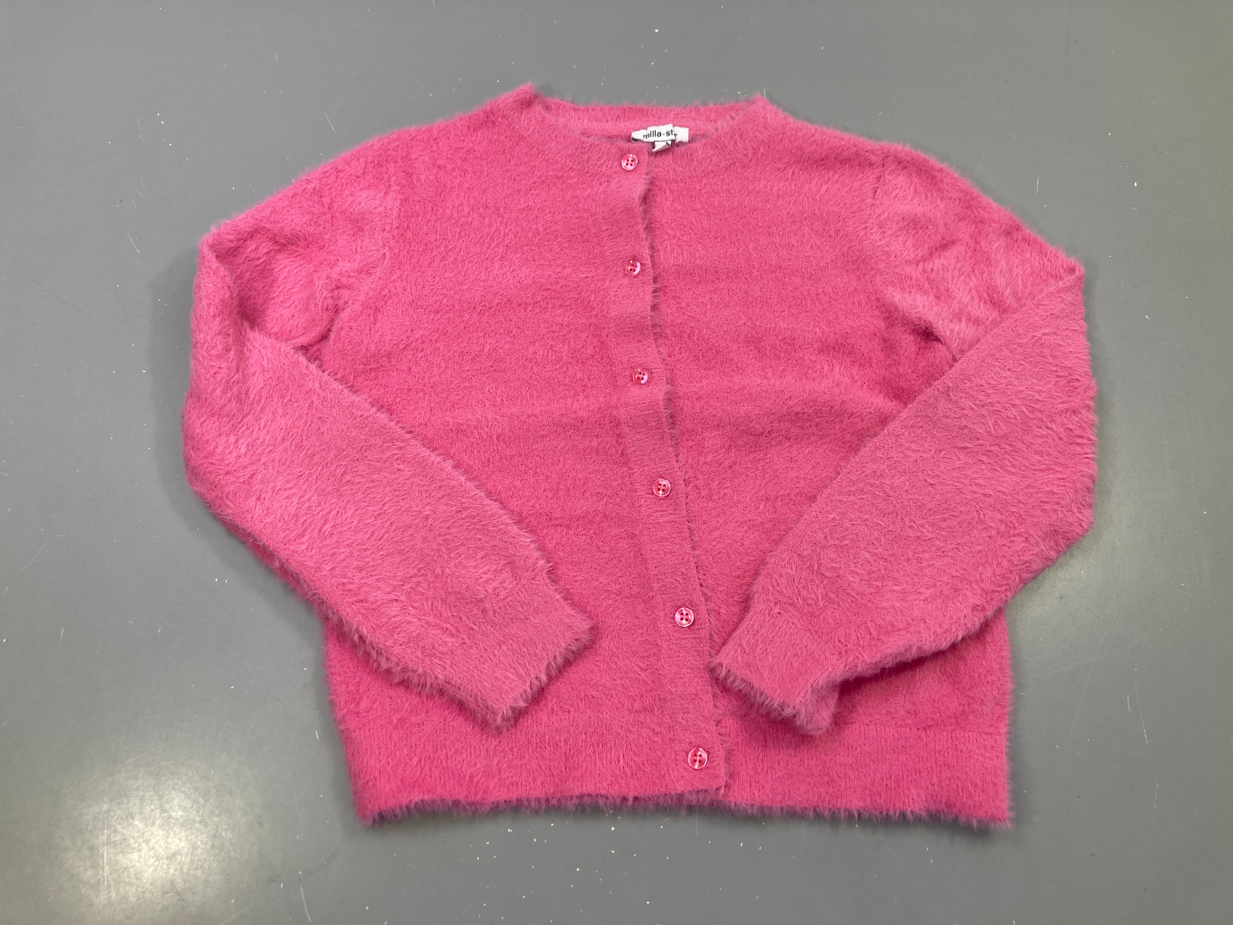 Gilet duveteux rose fuchsia boutonné