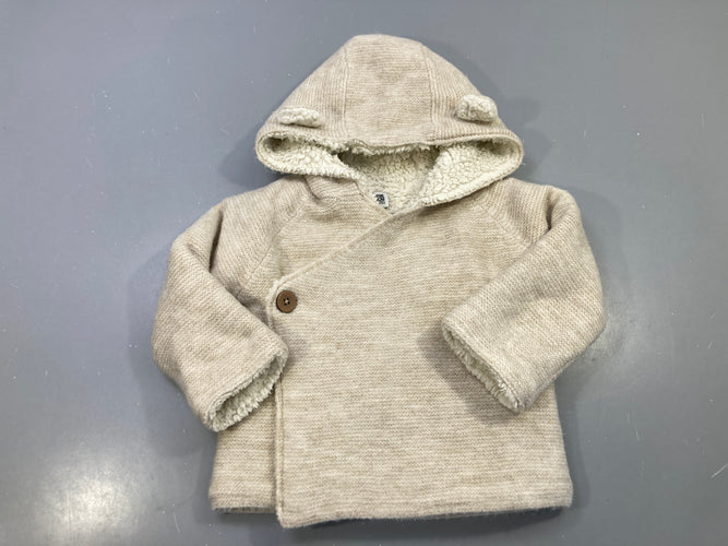 Gilet veste beige maille capuche oreilles, doublure sherpa, bouton bois, moins cher chez Petit Kiwi