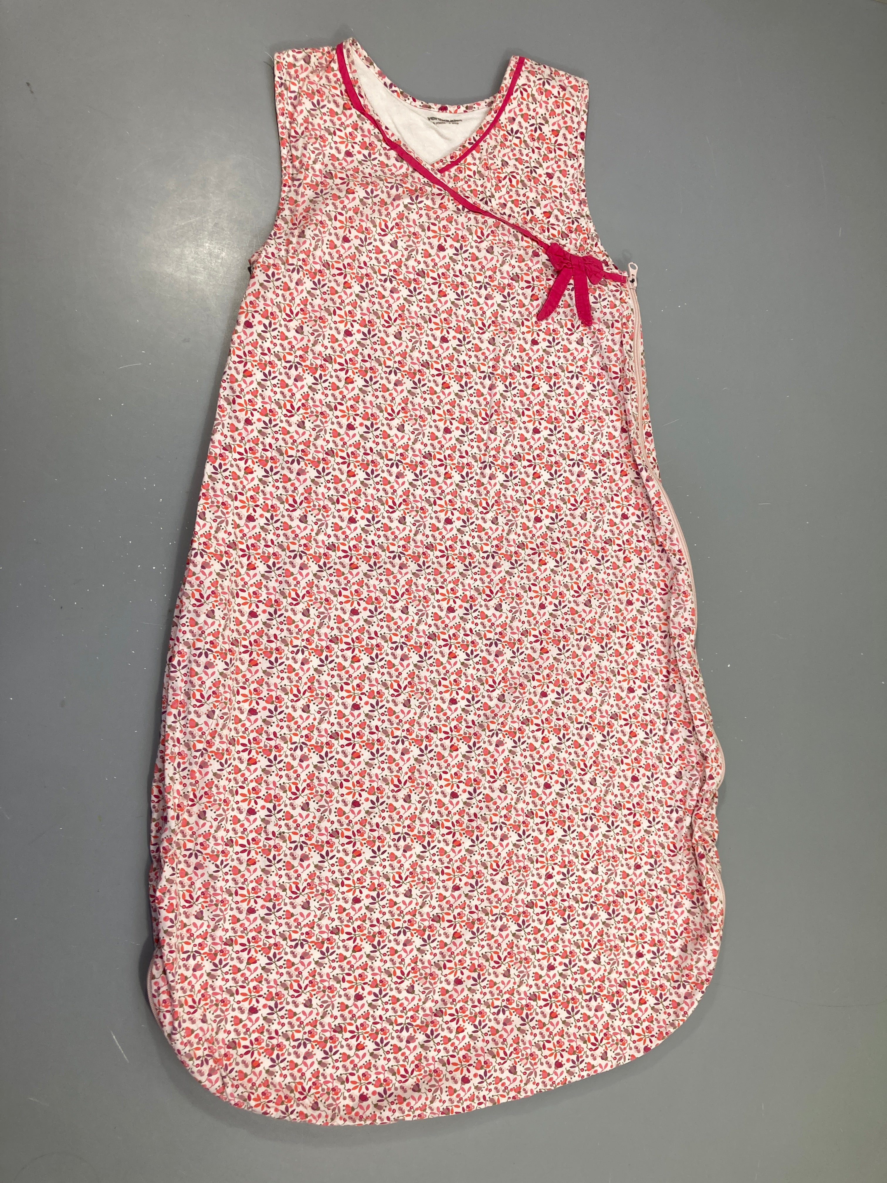 Sac de couchage s.m blanc fleuri rose