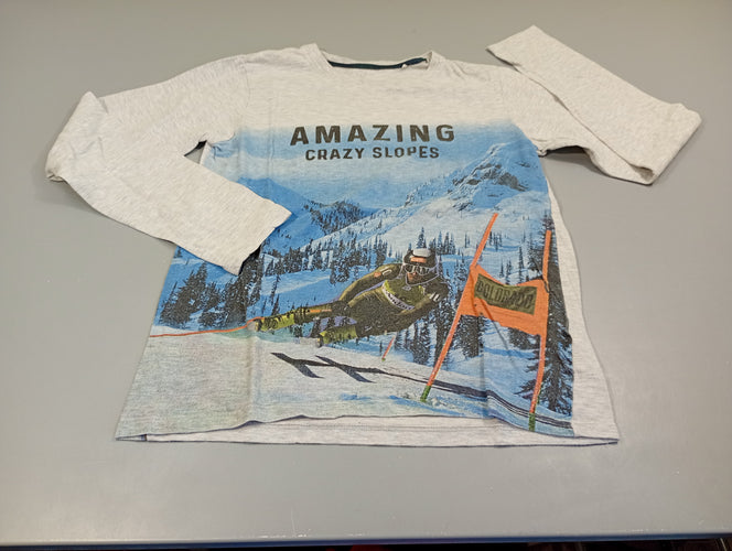 T-shirt m.l gris clair flammé , skieur " Amazing crazy slopes", légèrement bouloché, moins cher chez Petit Kiwi