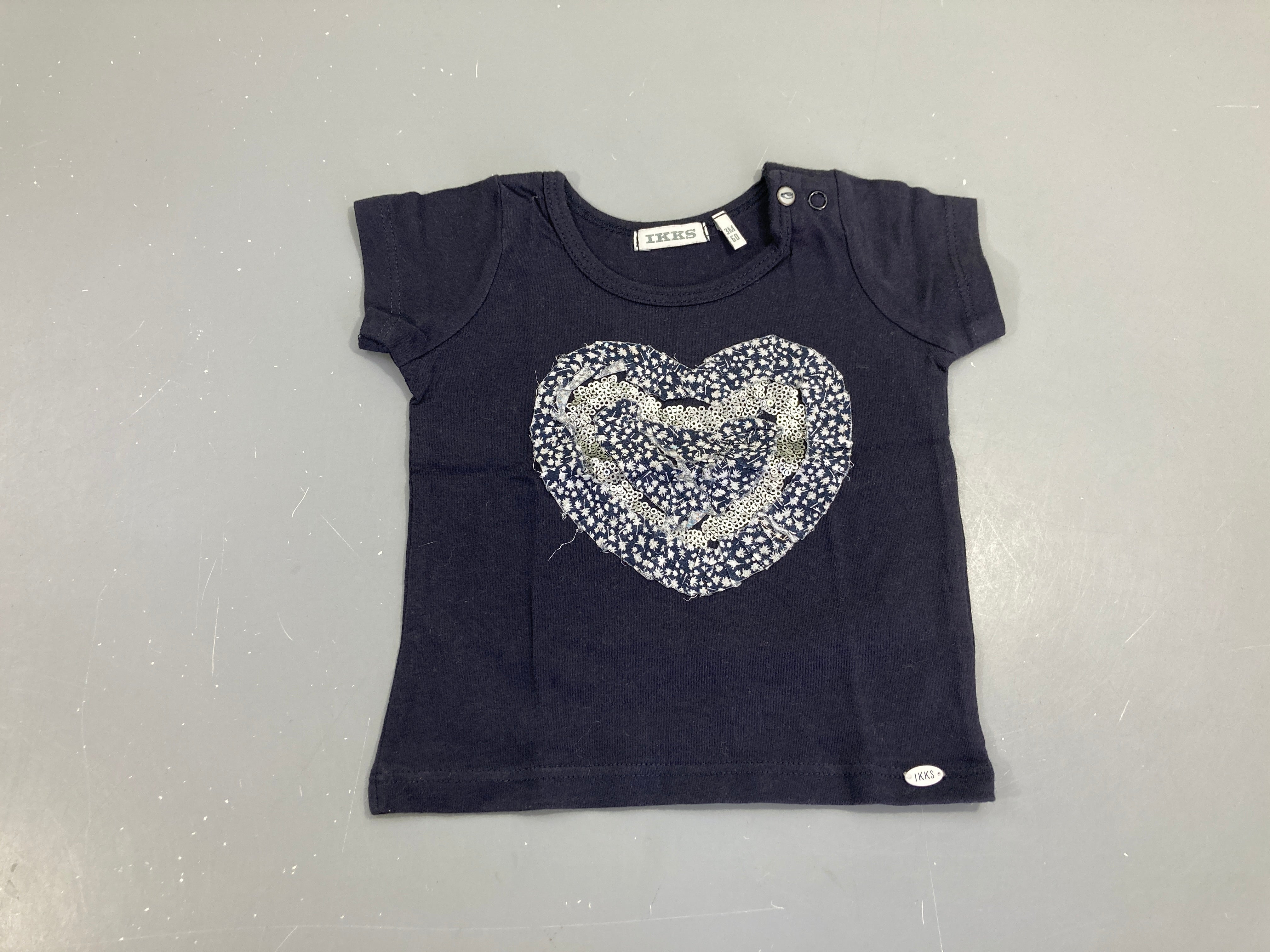 T-shirt m.c noir coeur