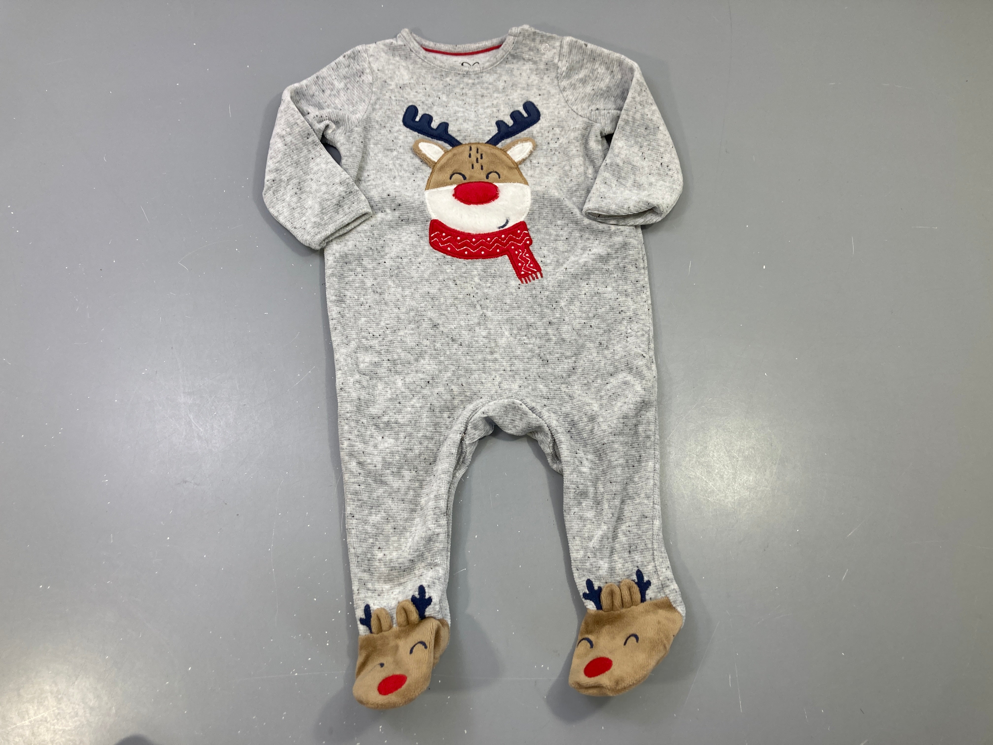 Pyjama velours gris chiné renne, pieds rennes Noël