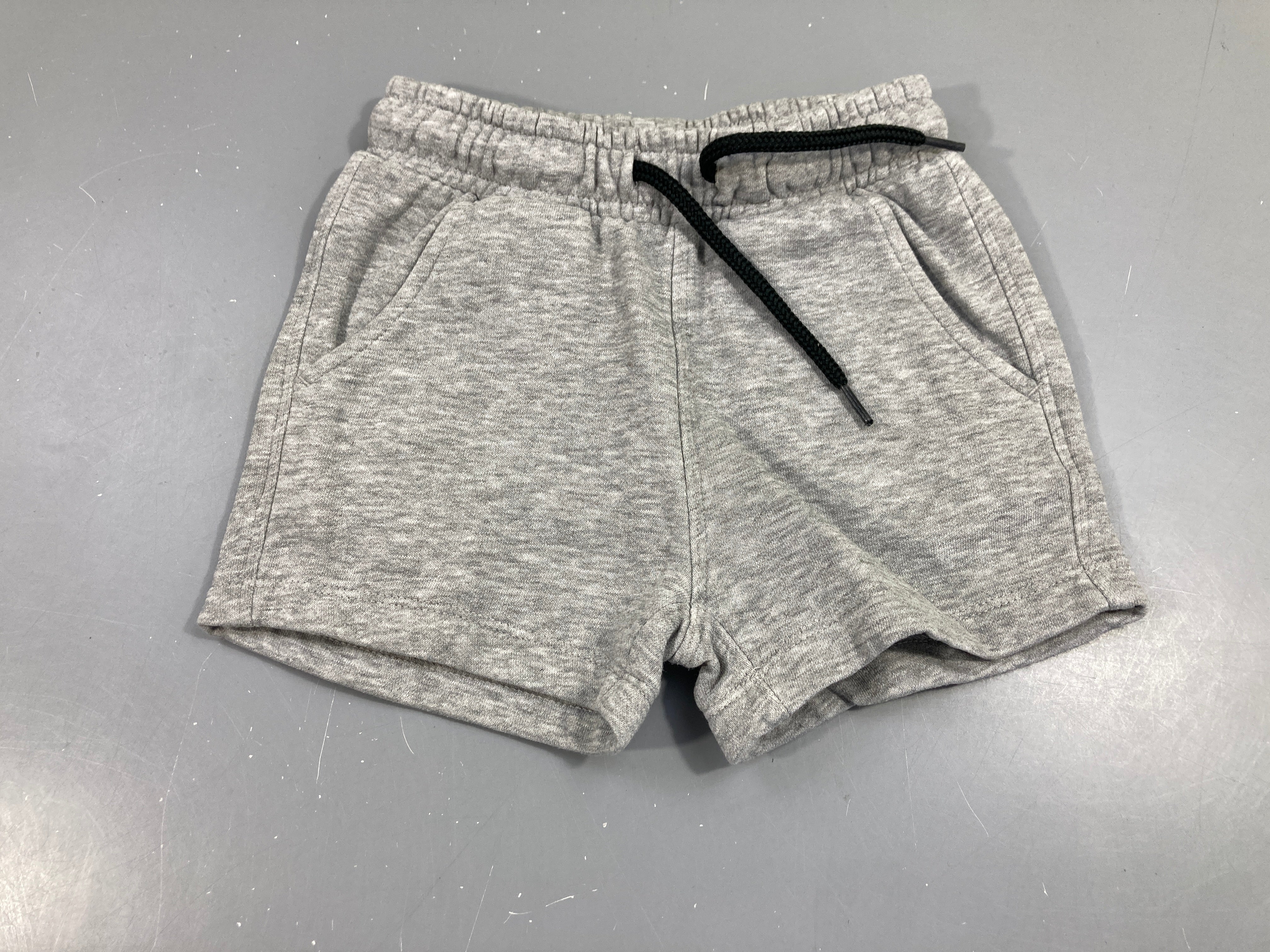 Short jersey épais gris clair