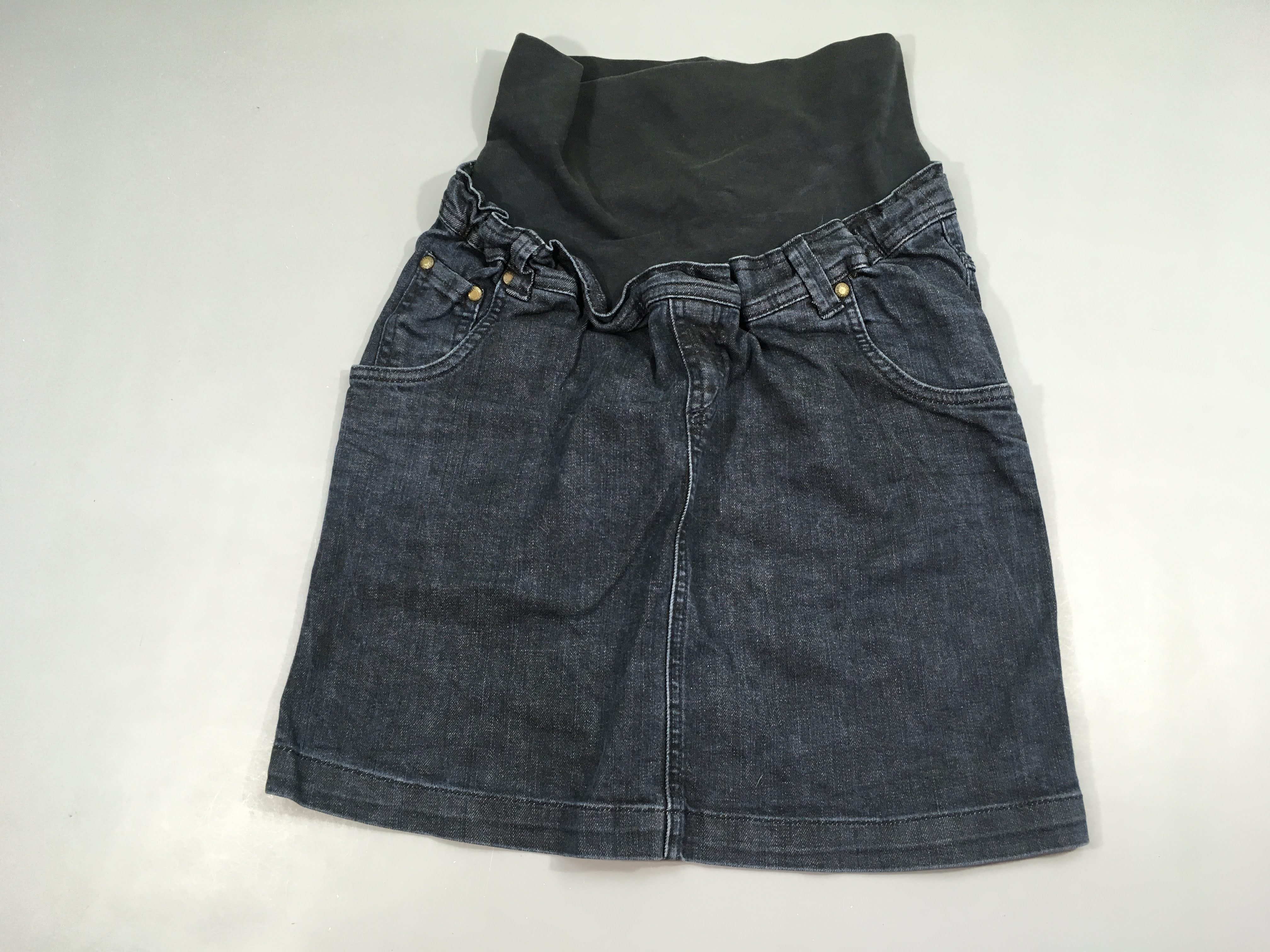 Jupe en jean foncé