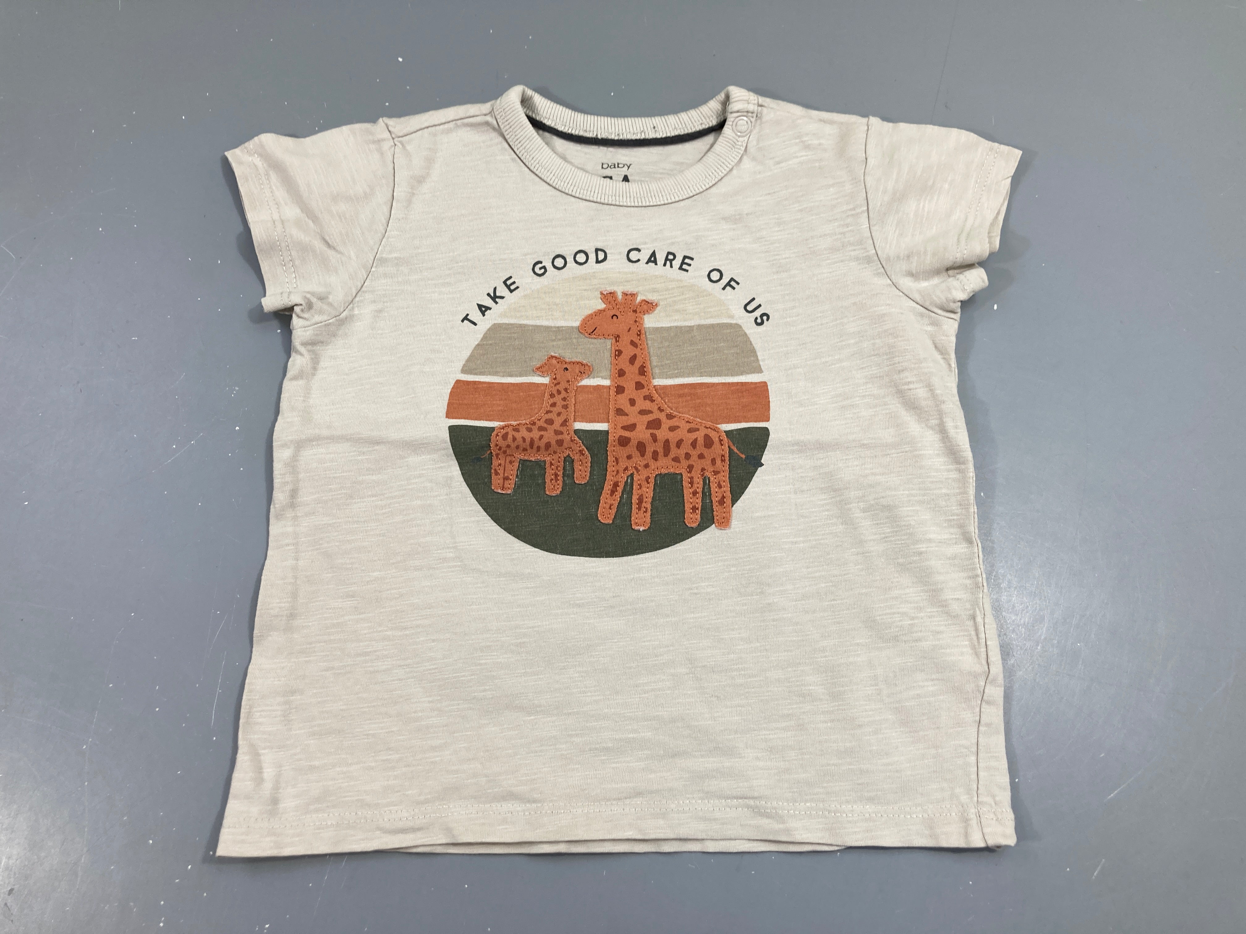 T-shirt m.c beige, girafes orange