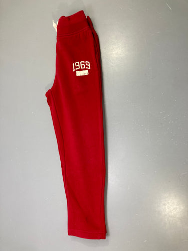 Pantalon jogging rouge molleton "1969", moins cher chez Petit Kiwi