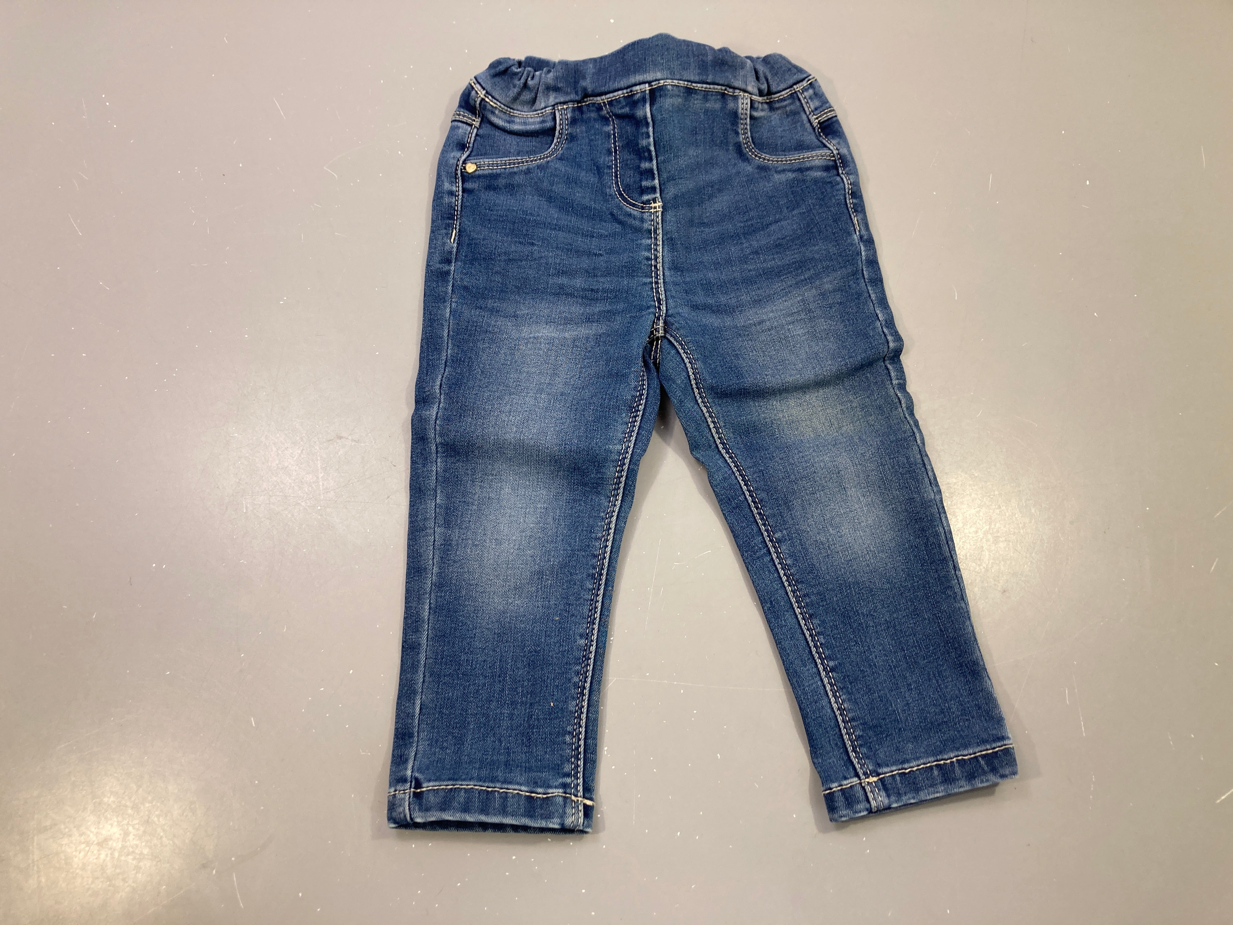 Jeans bleu délavé, taille élastique