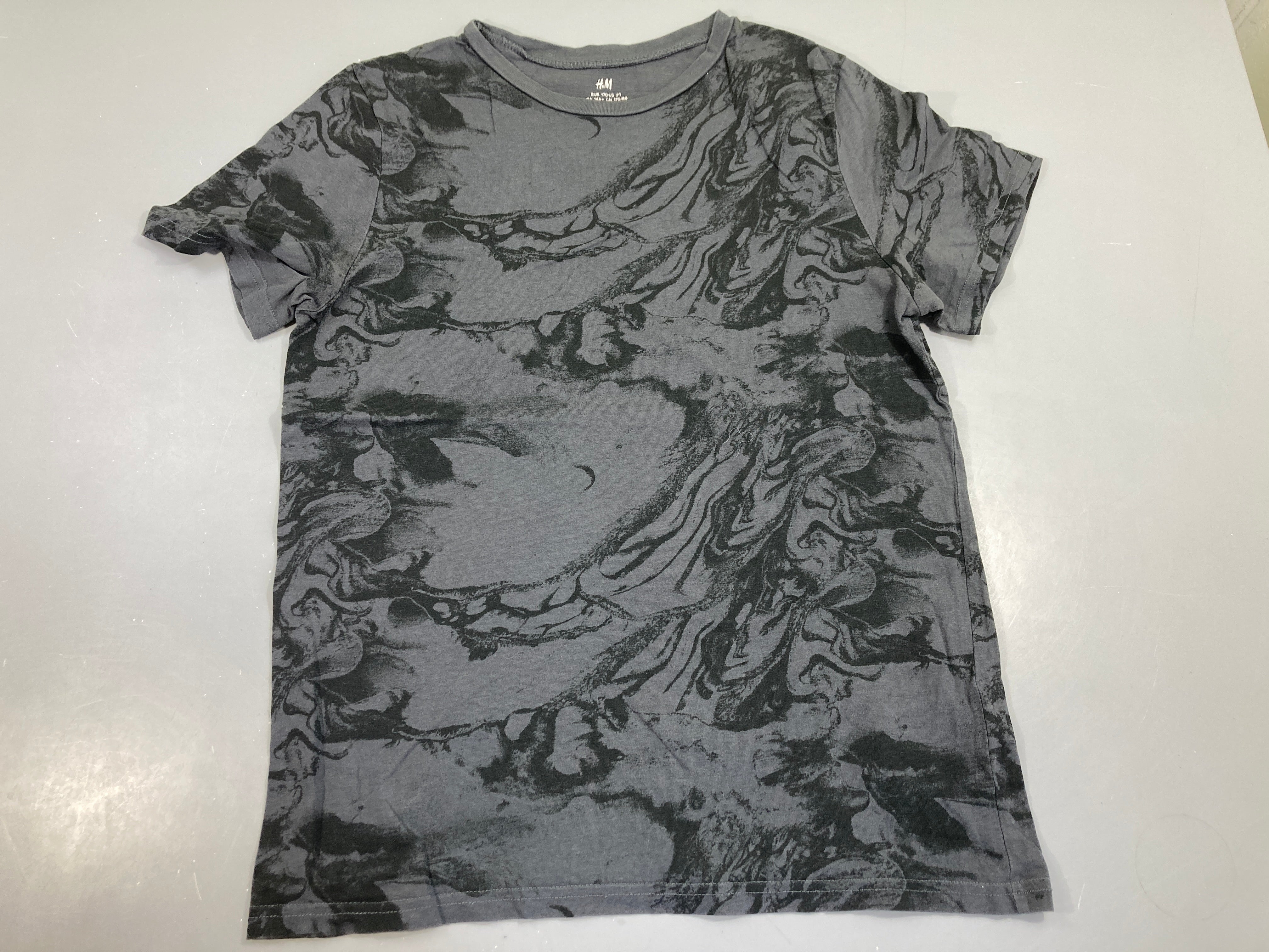 T-shirt m.c gris foncé /noir