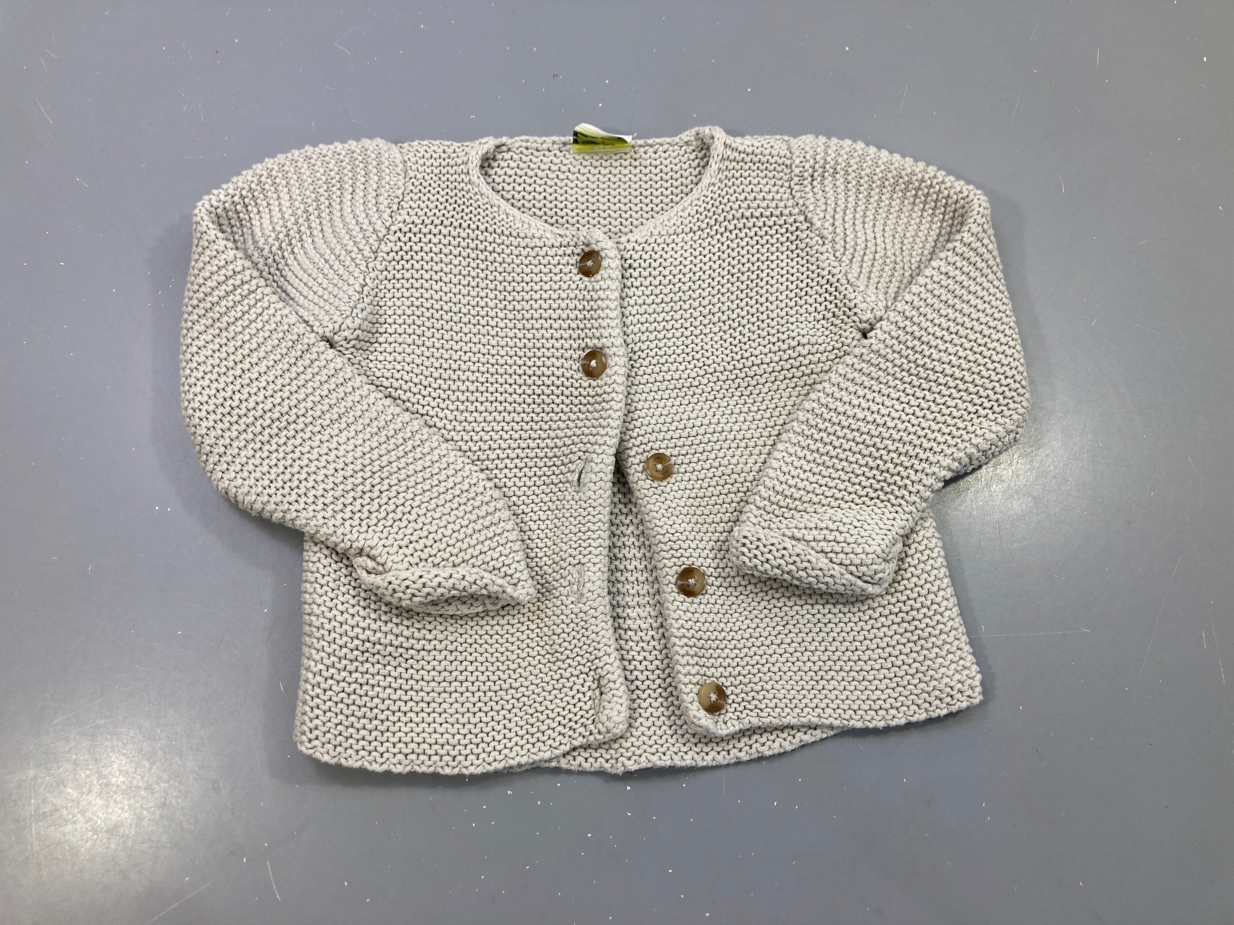 Gilet beige maille point mousse, boutons
