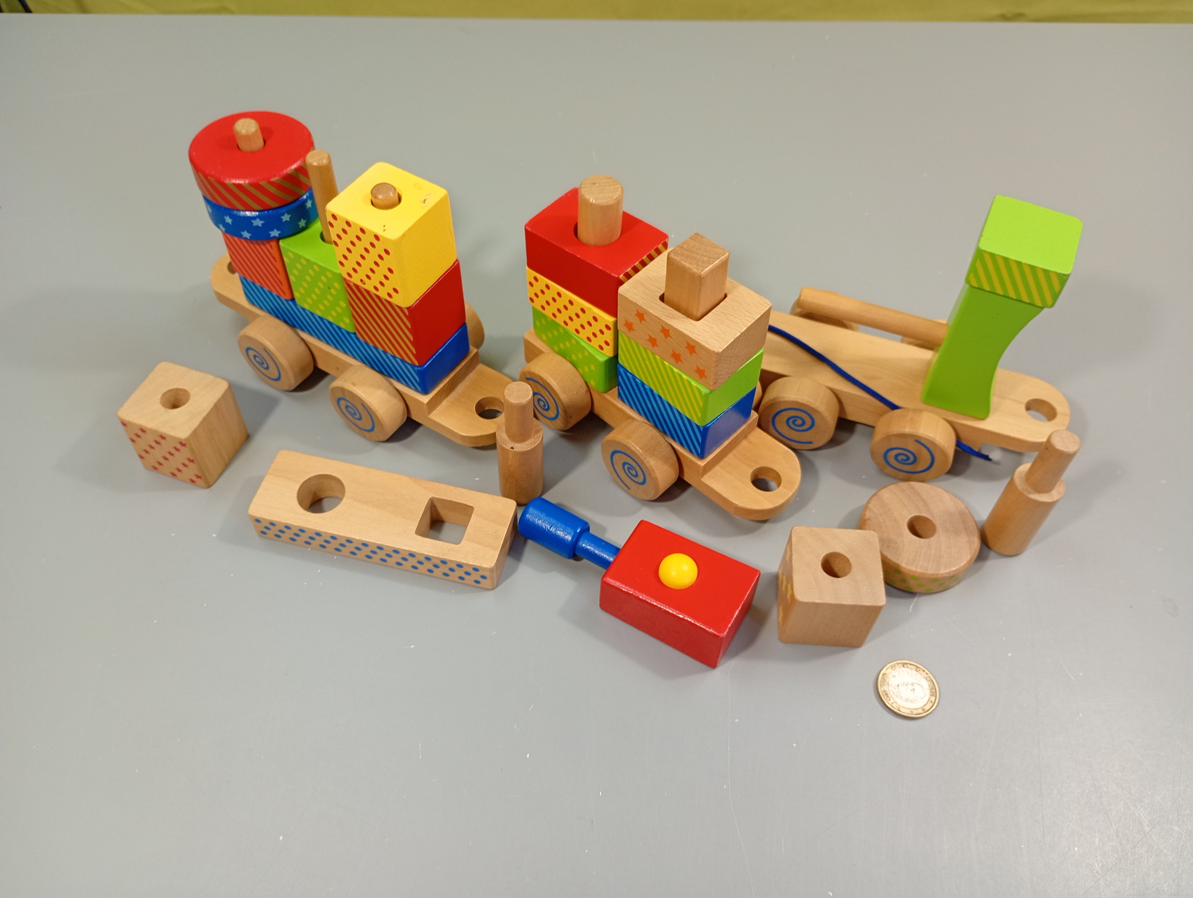 Train de blocs en bois