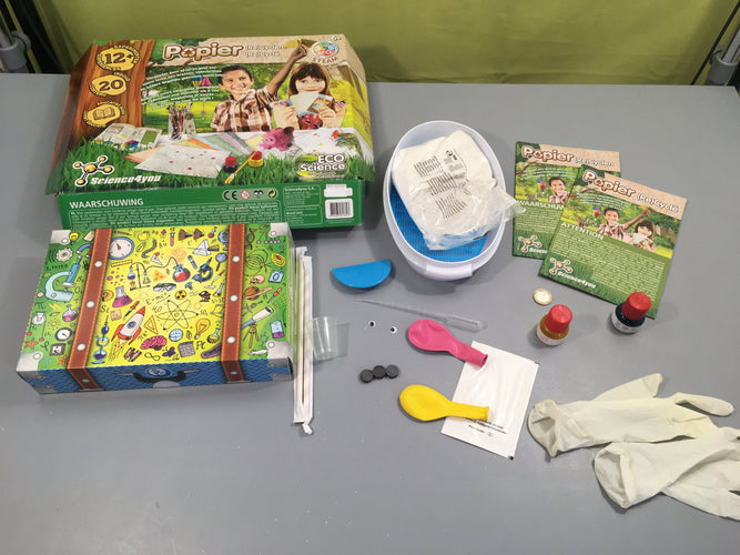 Etat neuf-Science4you-Papier recyclé +6a Complet, moins cher chez Petit Kiwi
