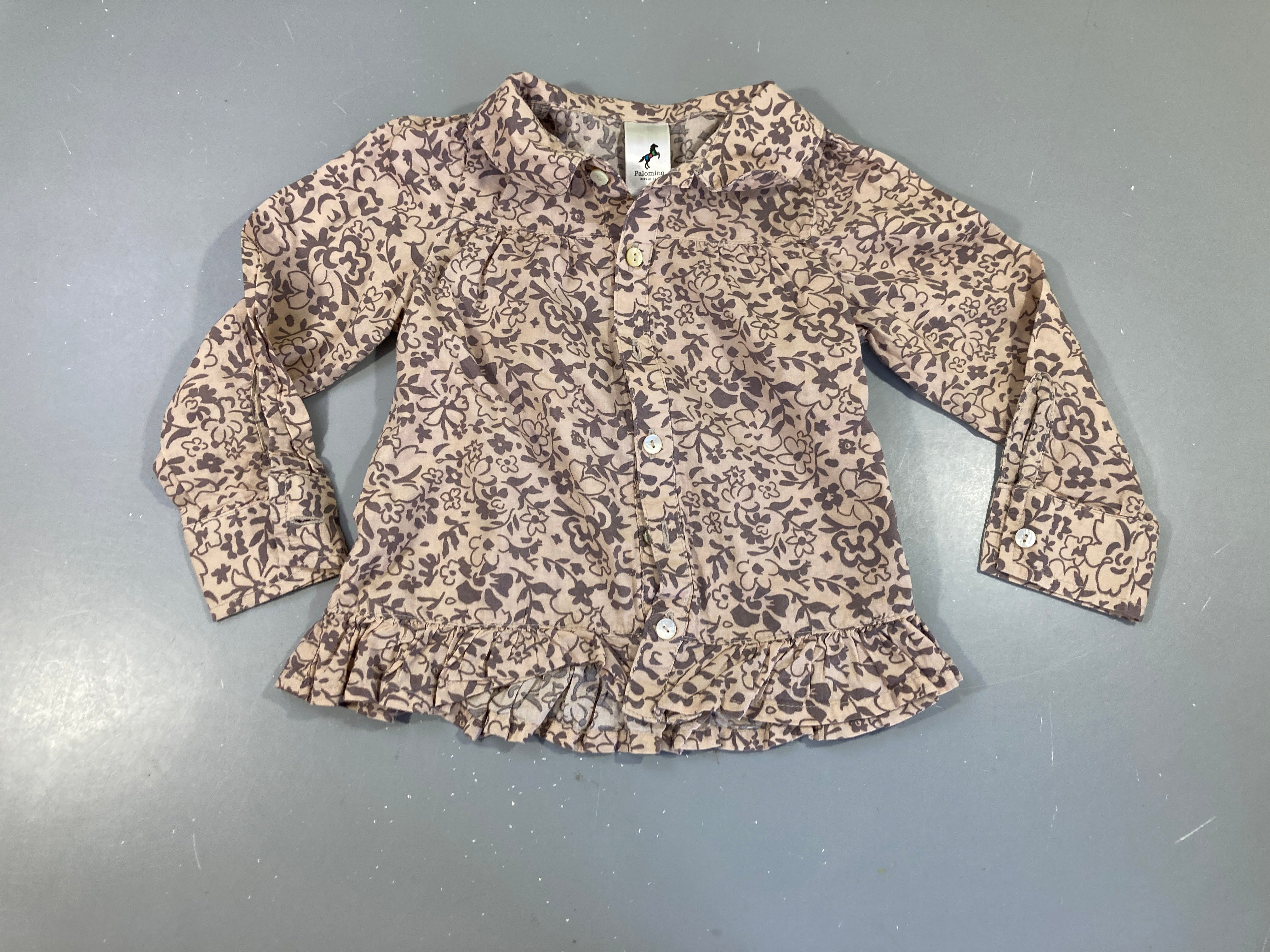 Chemisier beige fleuri taupe