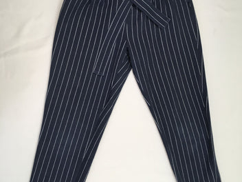Pantalon molleton bleu foncé ligné ceinture, légèrement bouloché