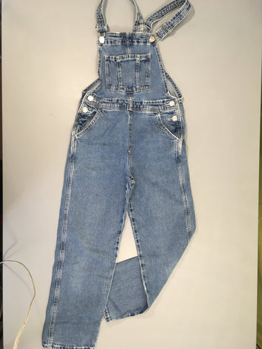 Salopette en jean, moins cher chez Petit Kiwi