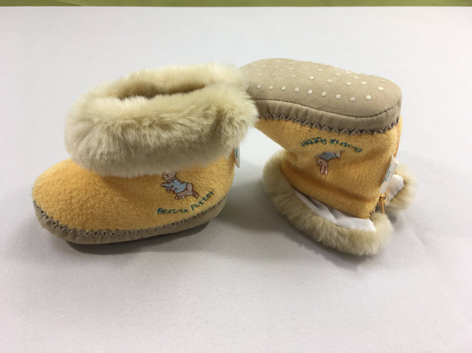 Pantoufles-chaussons montant jaune fausse fourrure Lapin Beatrix Potter, moins cher chez Petit Kiwi