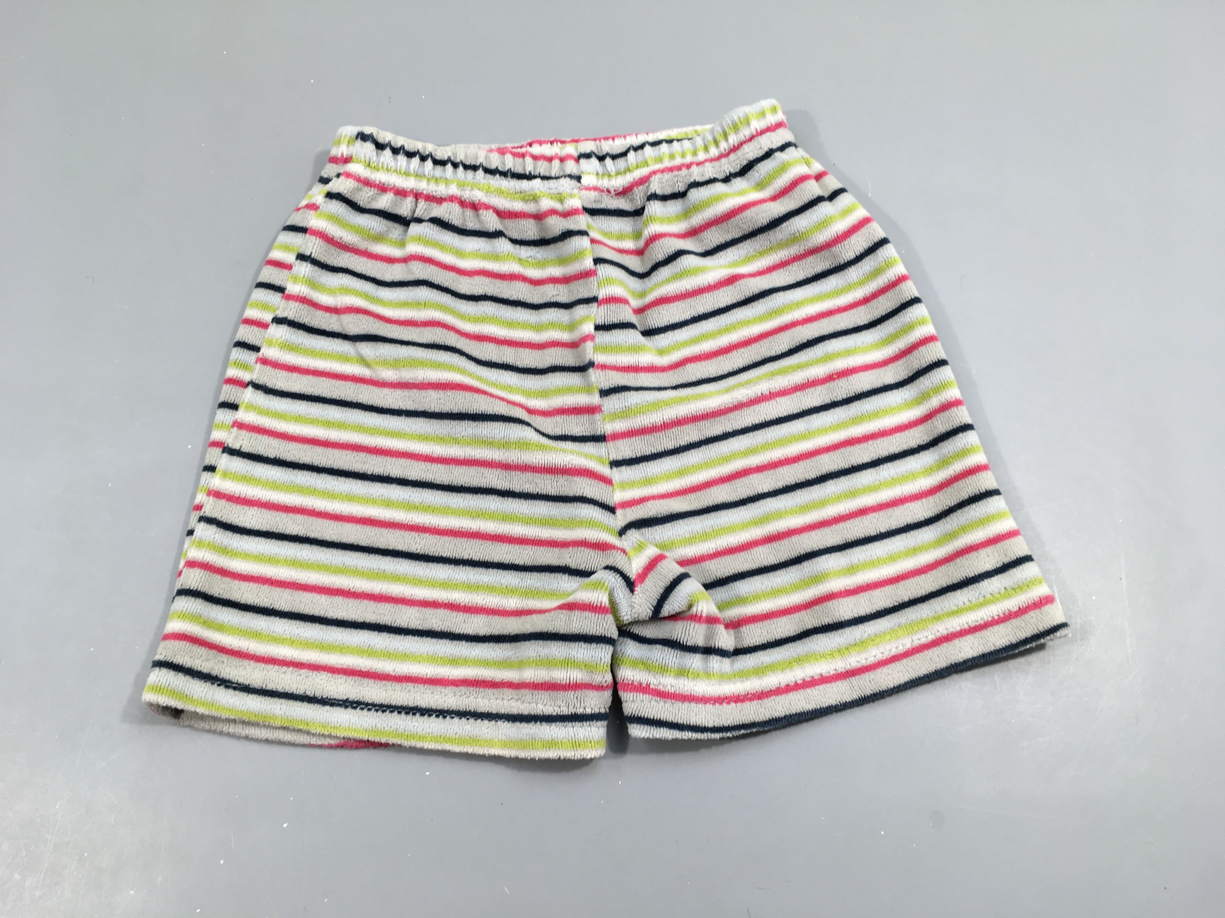 Short velours gris rayé rose