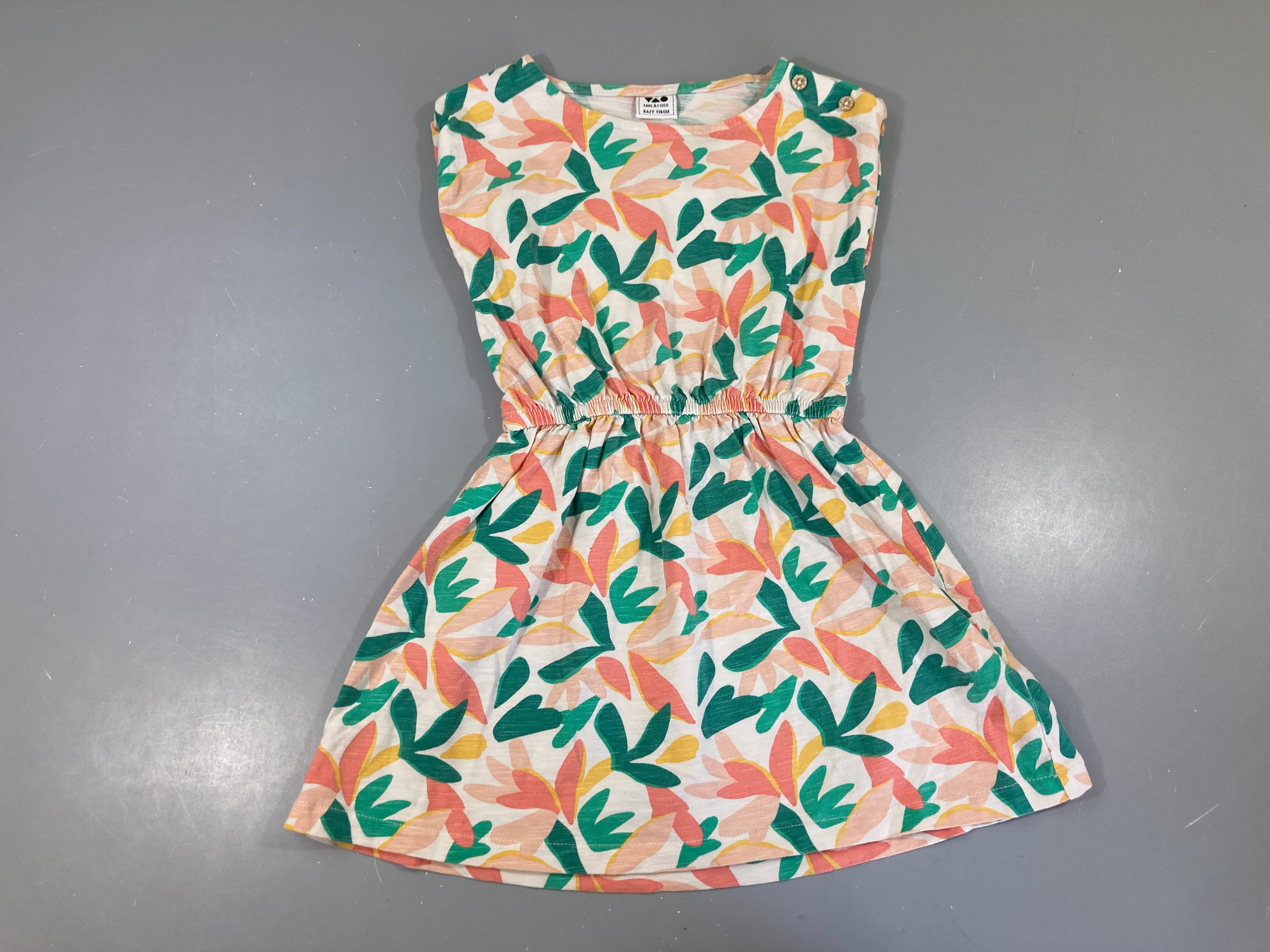 Robe m.c écru flammé feuillage -fleurs vert-roses