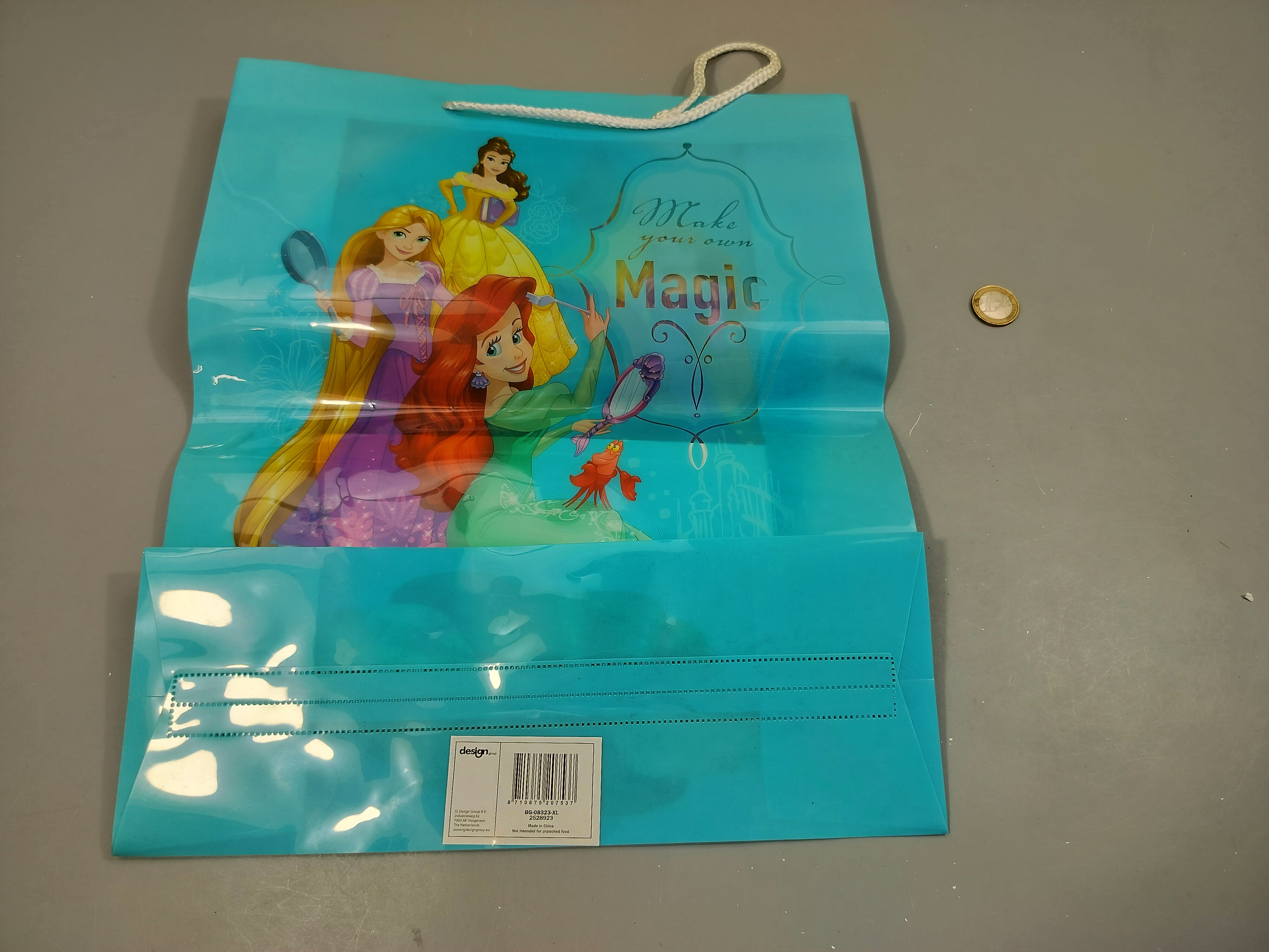 Sac cadeau en platique bleu, princesses