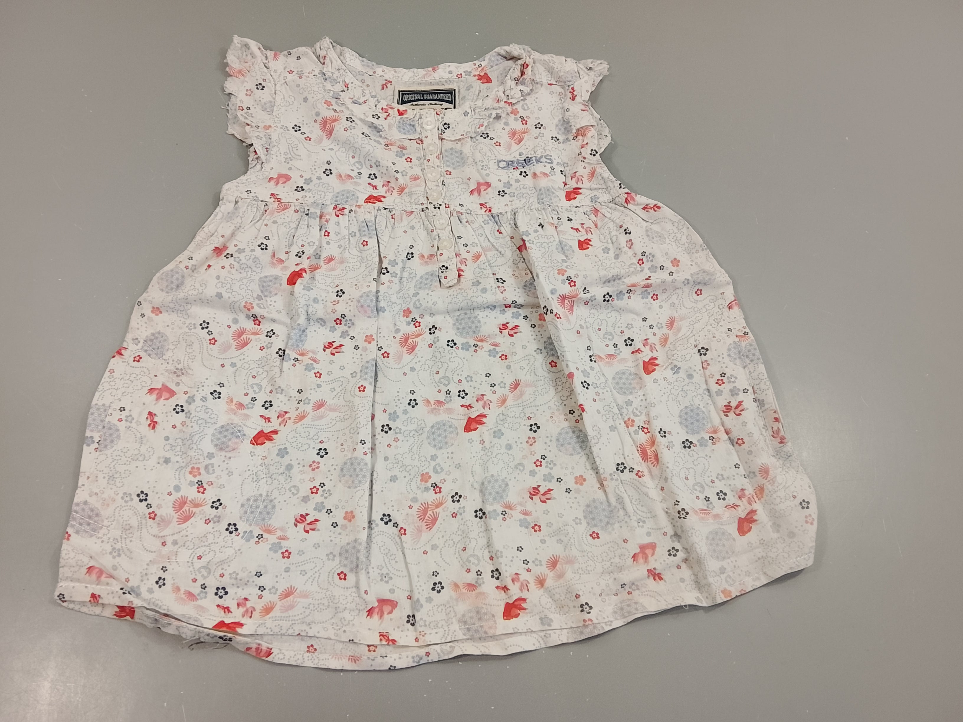 Robe m.c Creeks blanche à motifs bleu, rose