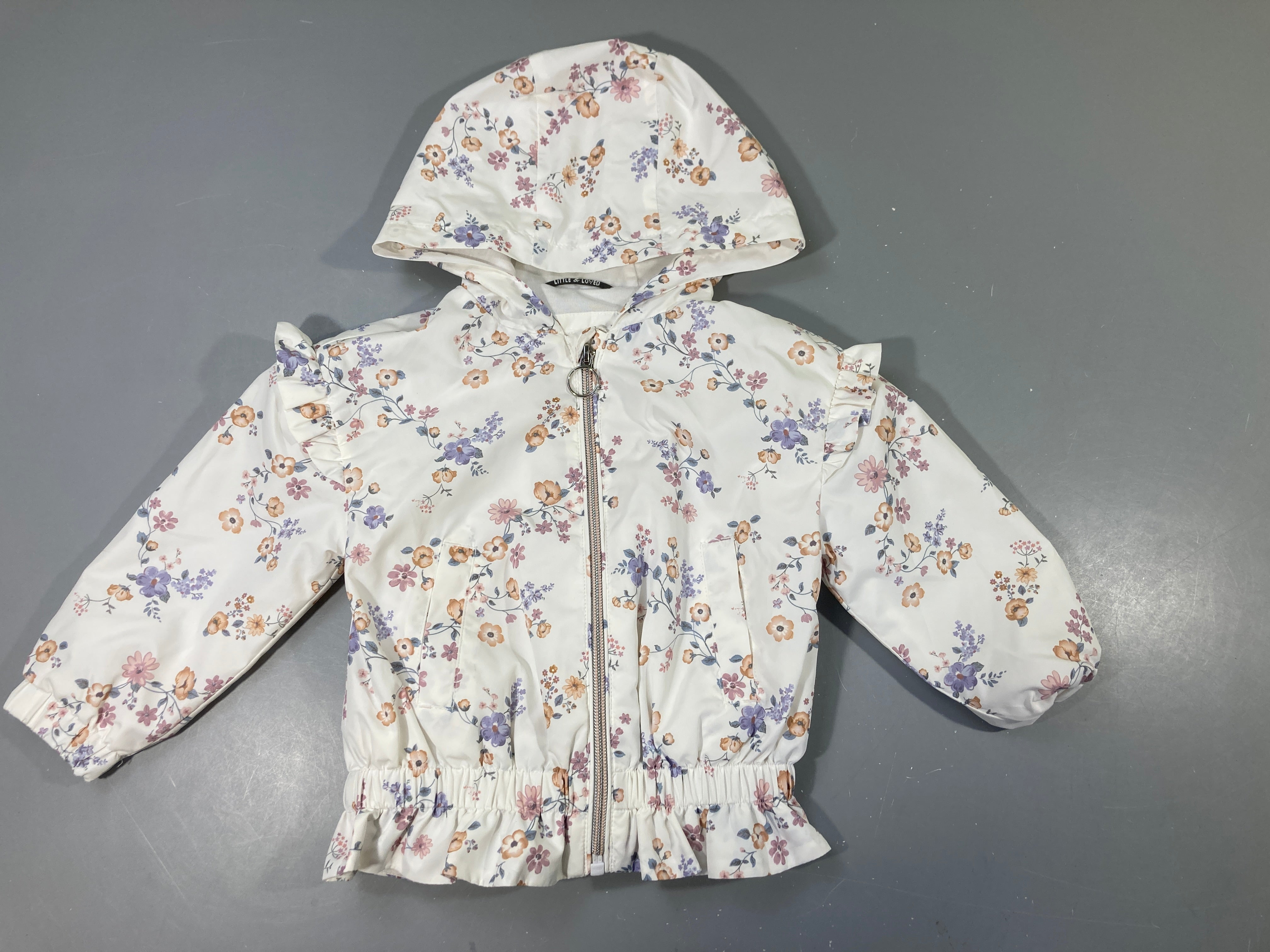 Veste à capuche légère satinée blanche fleurie pastelle