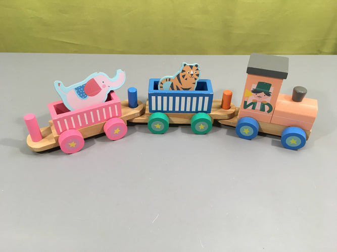 Train en bois, cirque, moins cher chez Petit Kiwi
