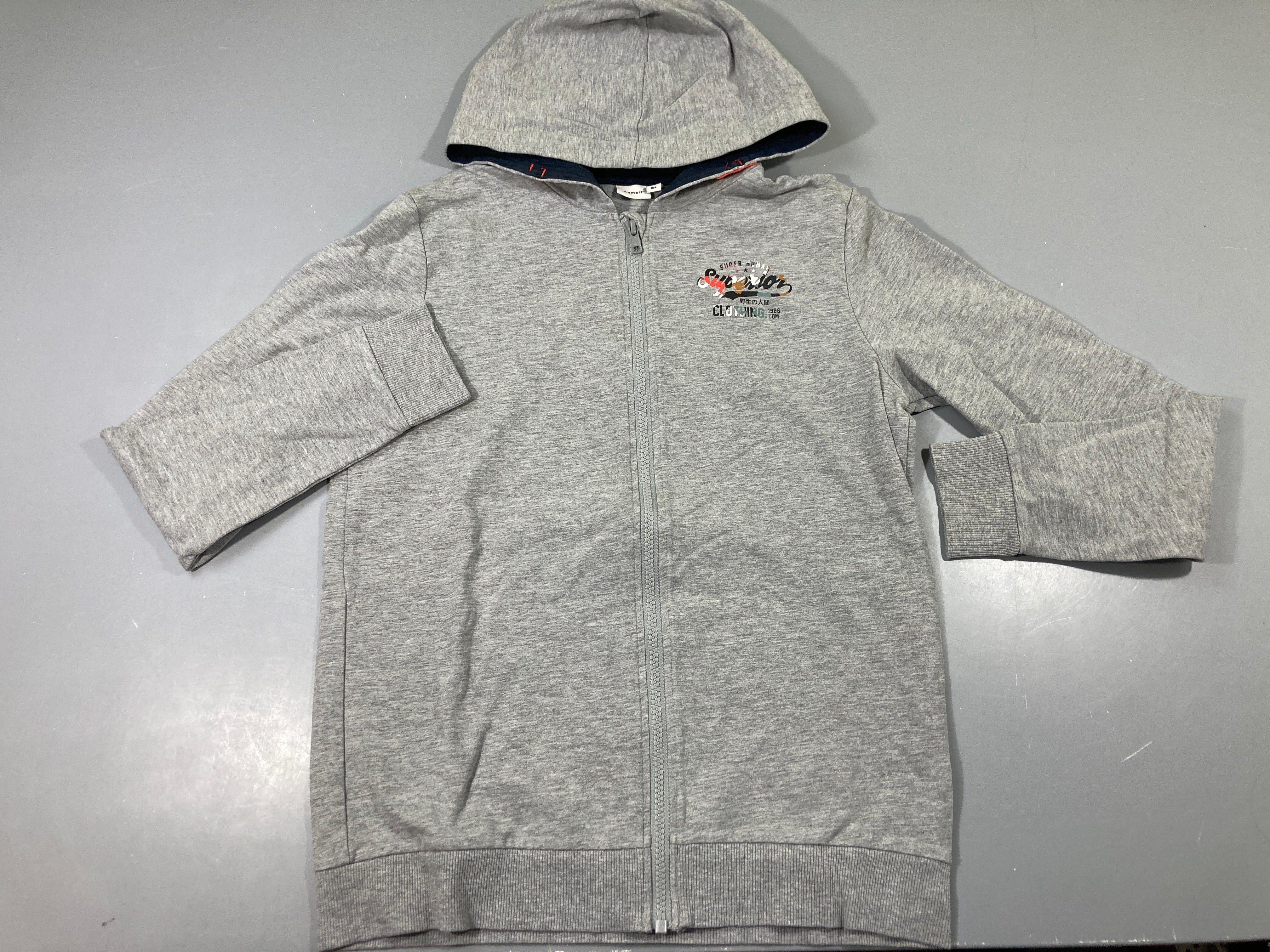 Sweat zippé à capuche gris Superior Un peu décoloré