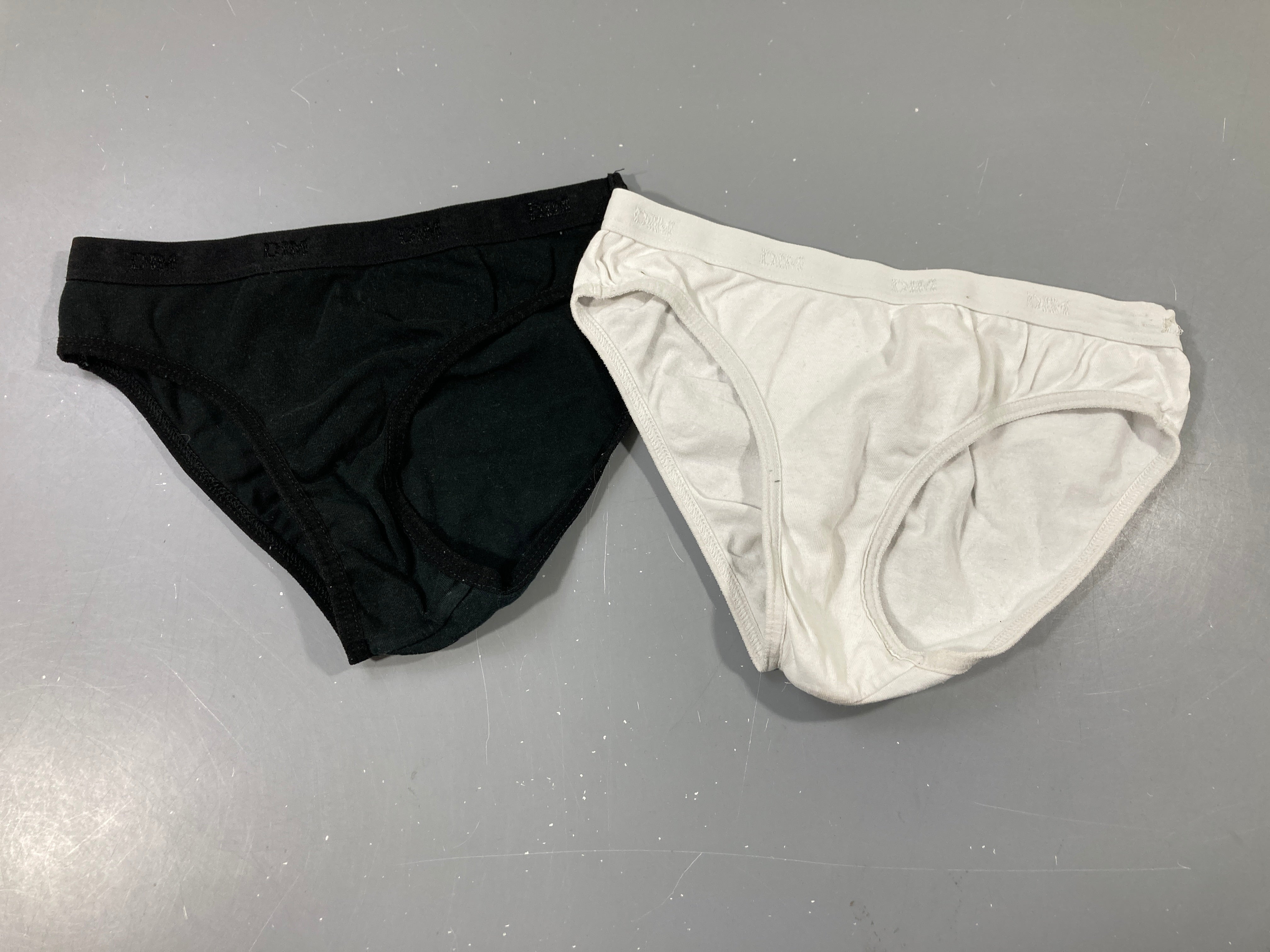 Lot de 2 slip noir/blanc,DIM