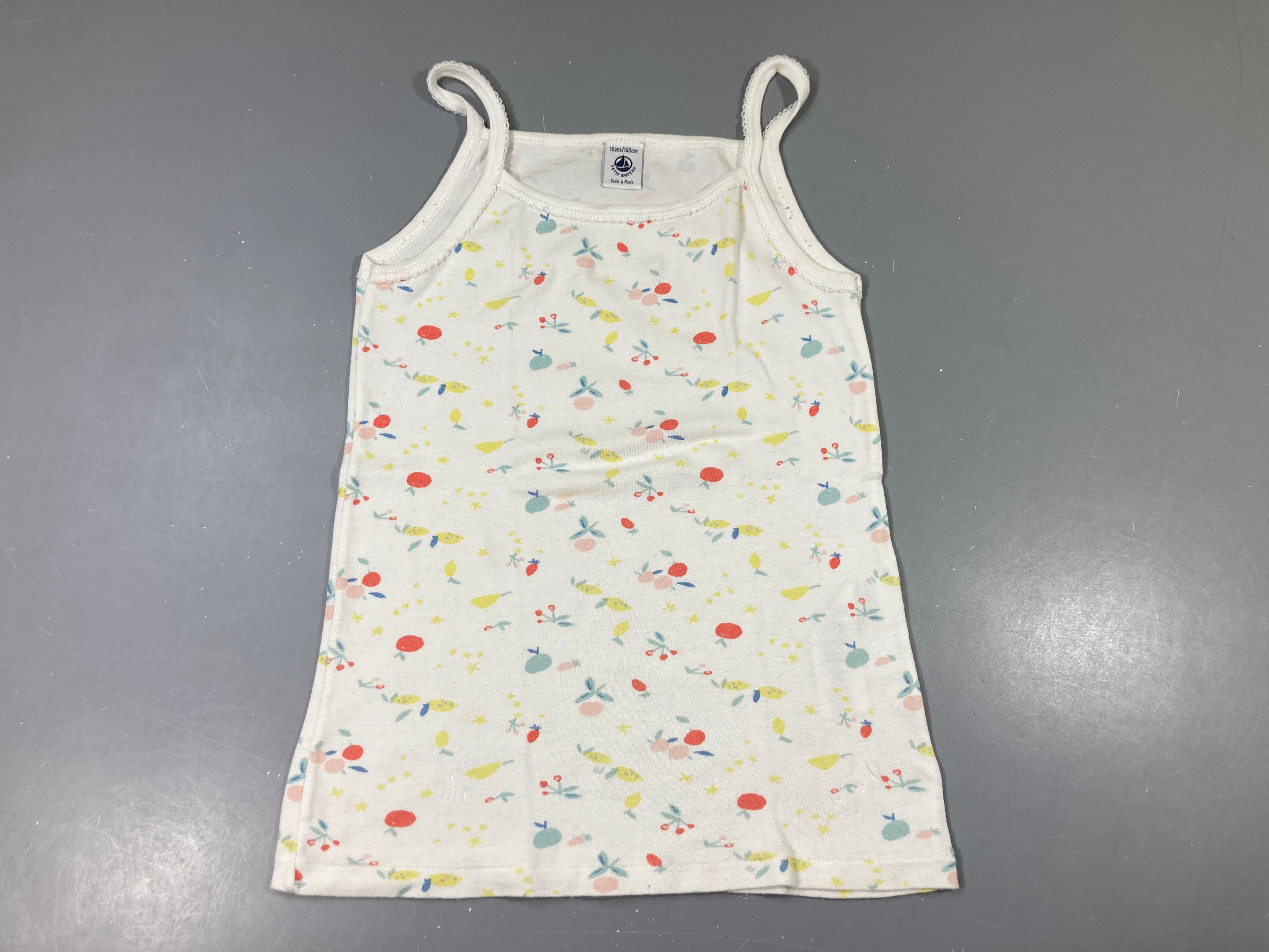 Chemisette fines bretelles blanc, fruits multicolore