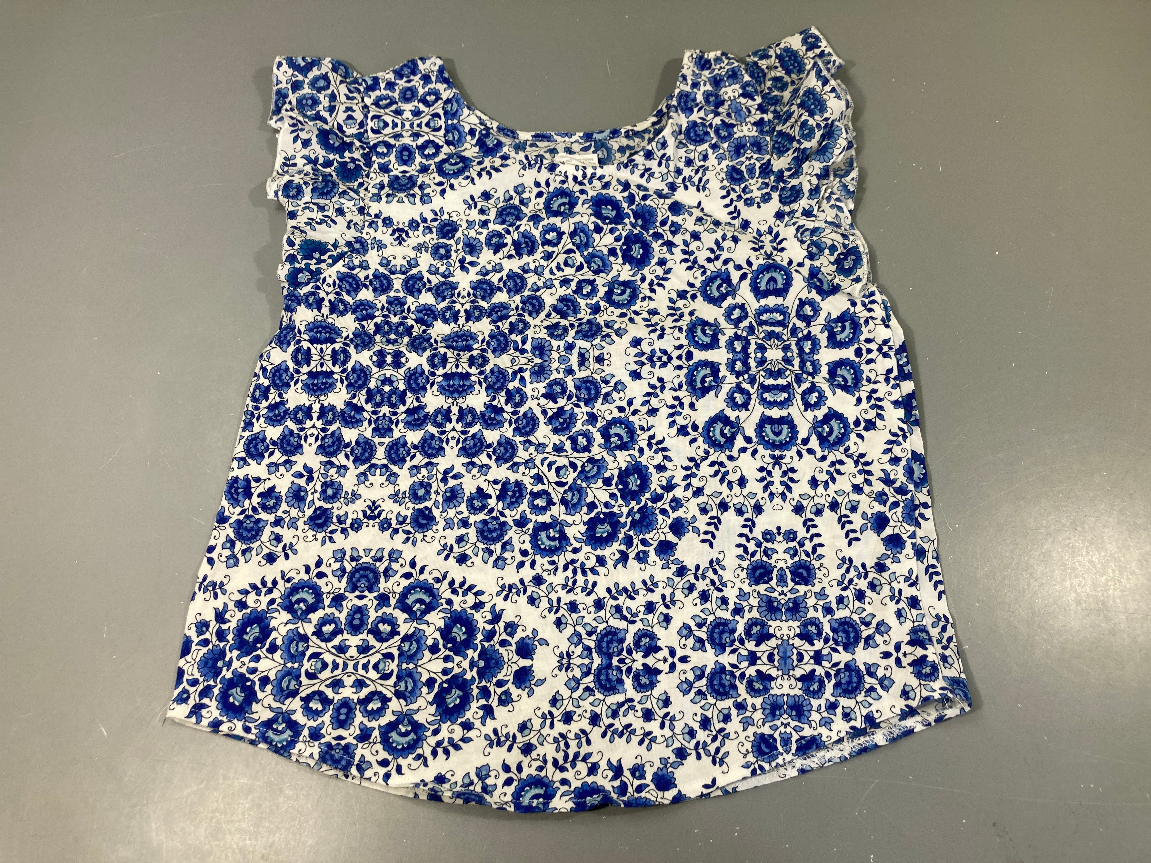 Blouse m.c à volants blanc fleurs bleues